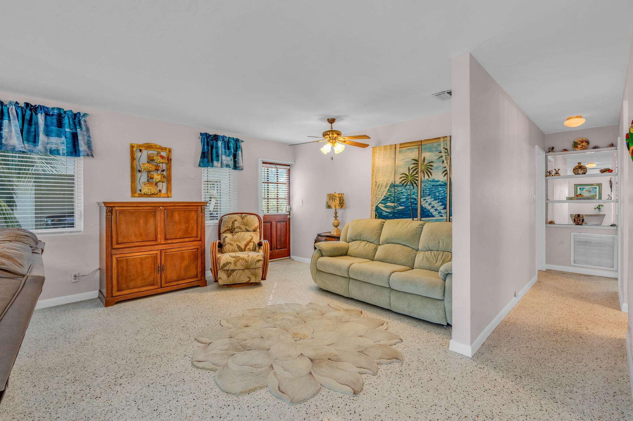 489 Sawyer Drive Property Photo 8