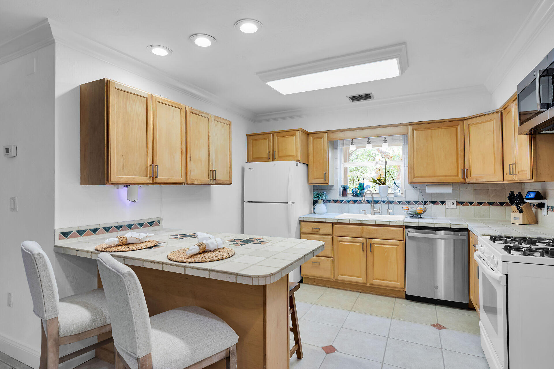 145 Plantation Boulevard Property Photo 13