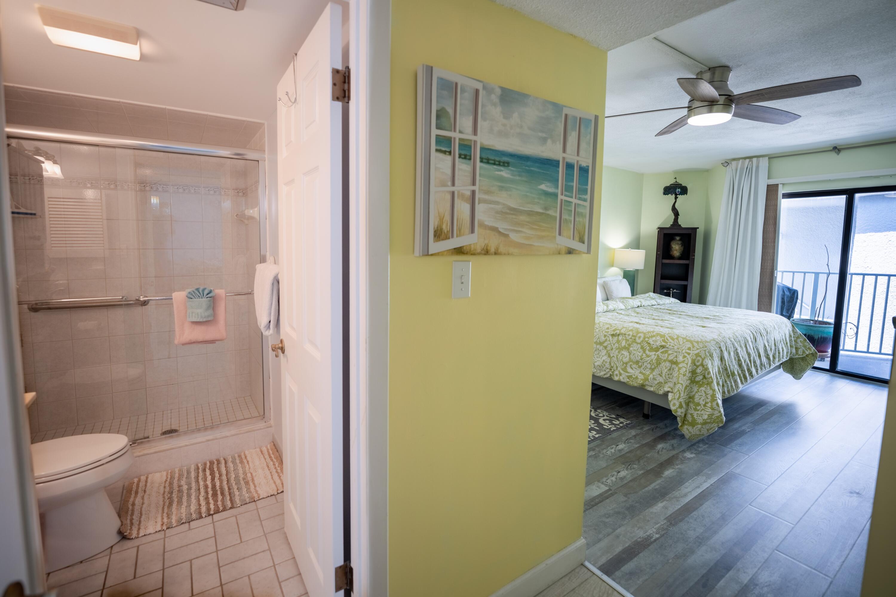 201 E Ocean Drive, 3-311 Property Photo 8