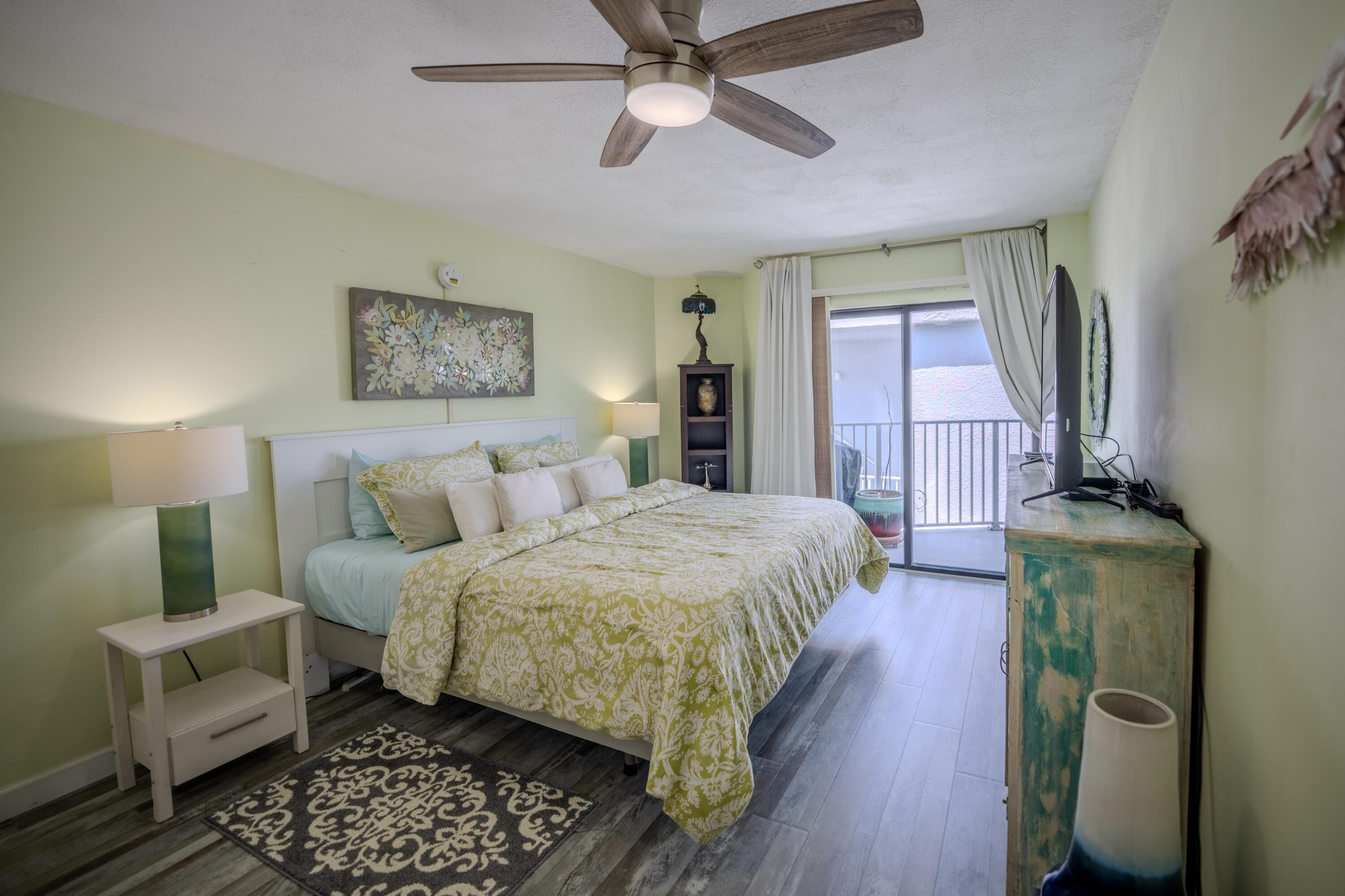 201 E Ocean Drive, 3-311 Property Photo 10