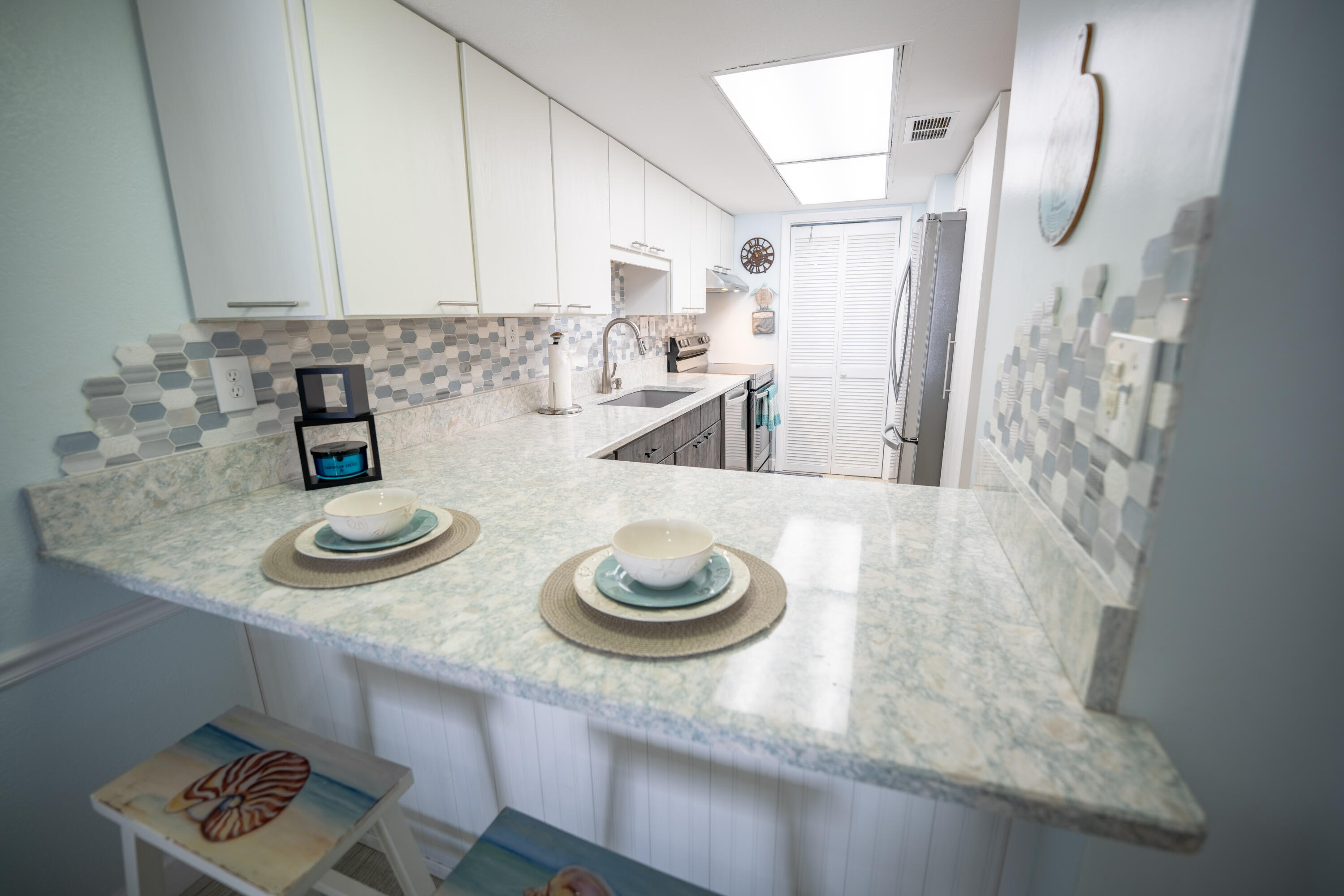 201 E Ocean Drive, 3-311 Property Photo 17