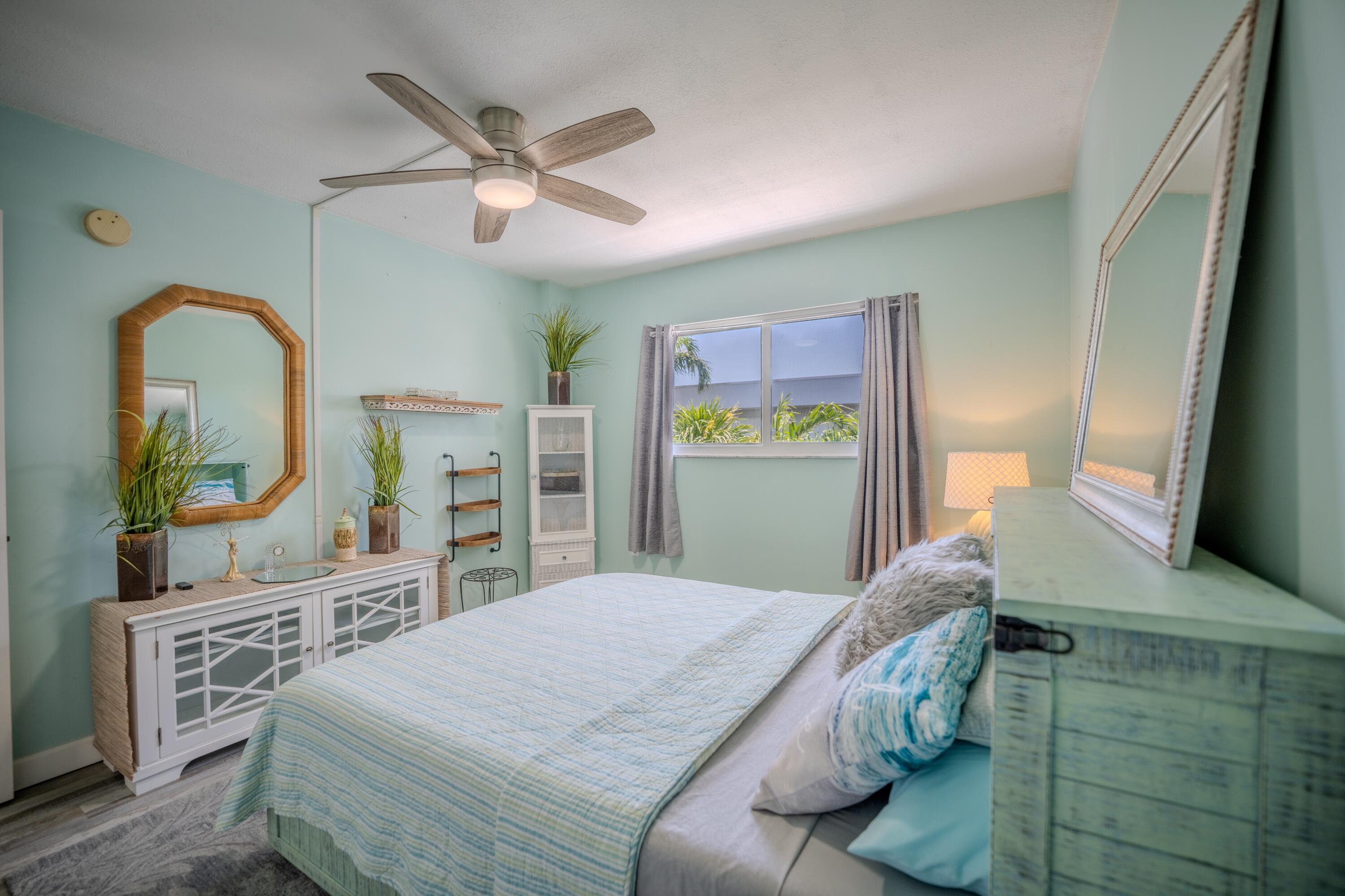 201 E Ocean Drive, 3-311 Property Photo 21