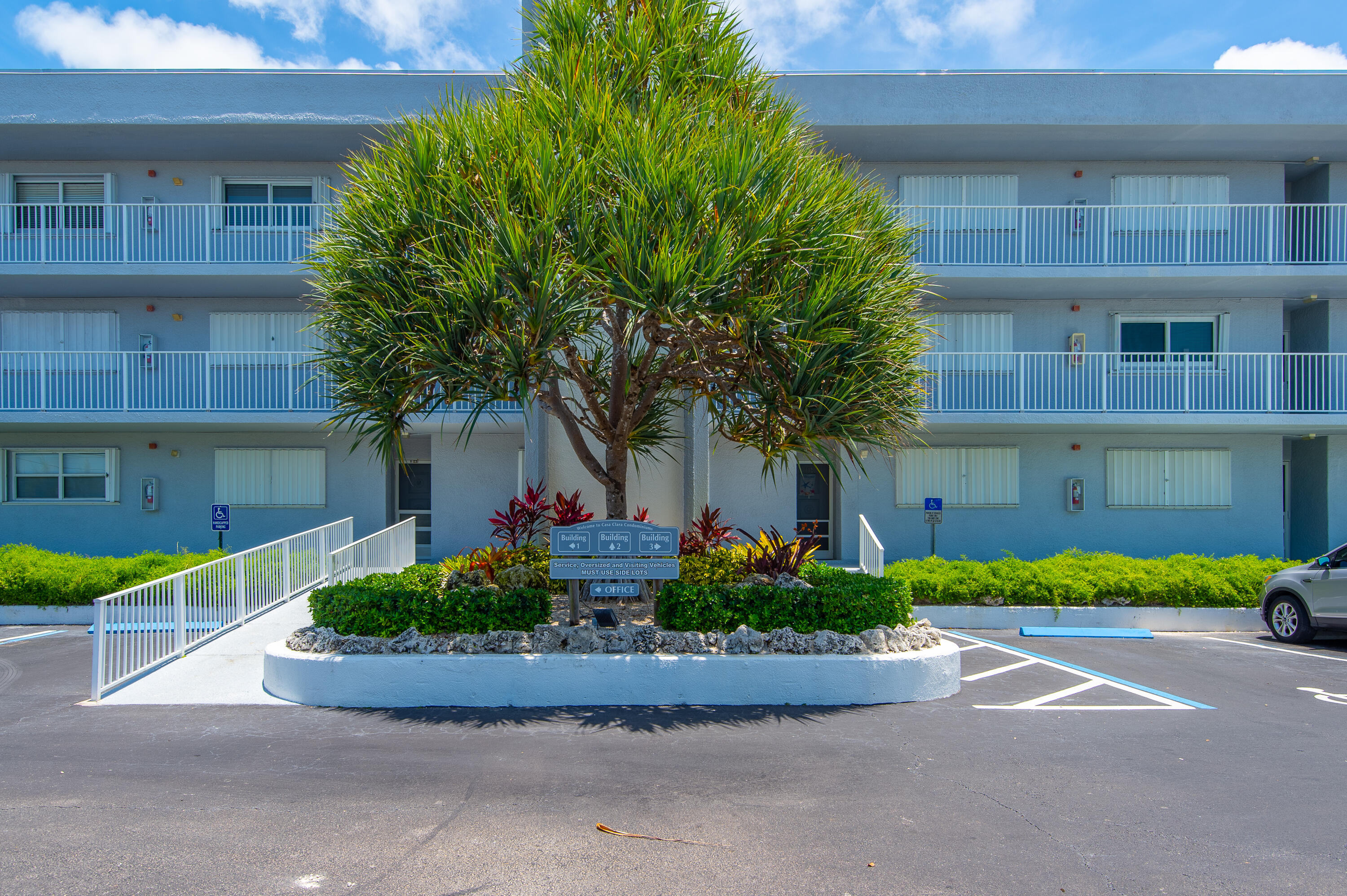 201 E Ocean Drive, 3-311 Property Photo 43