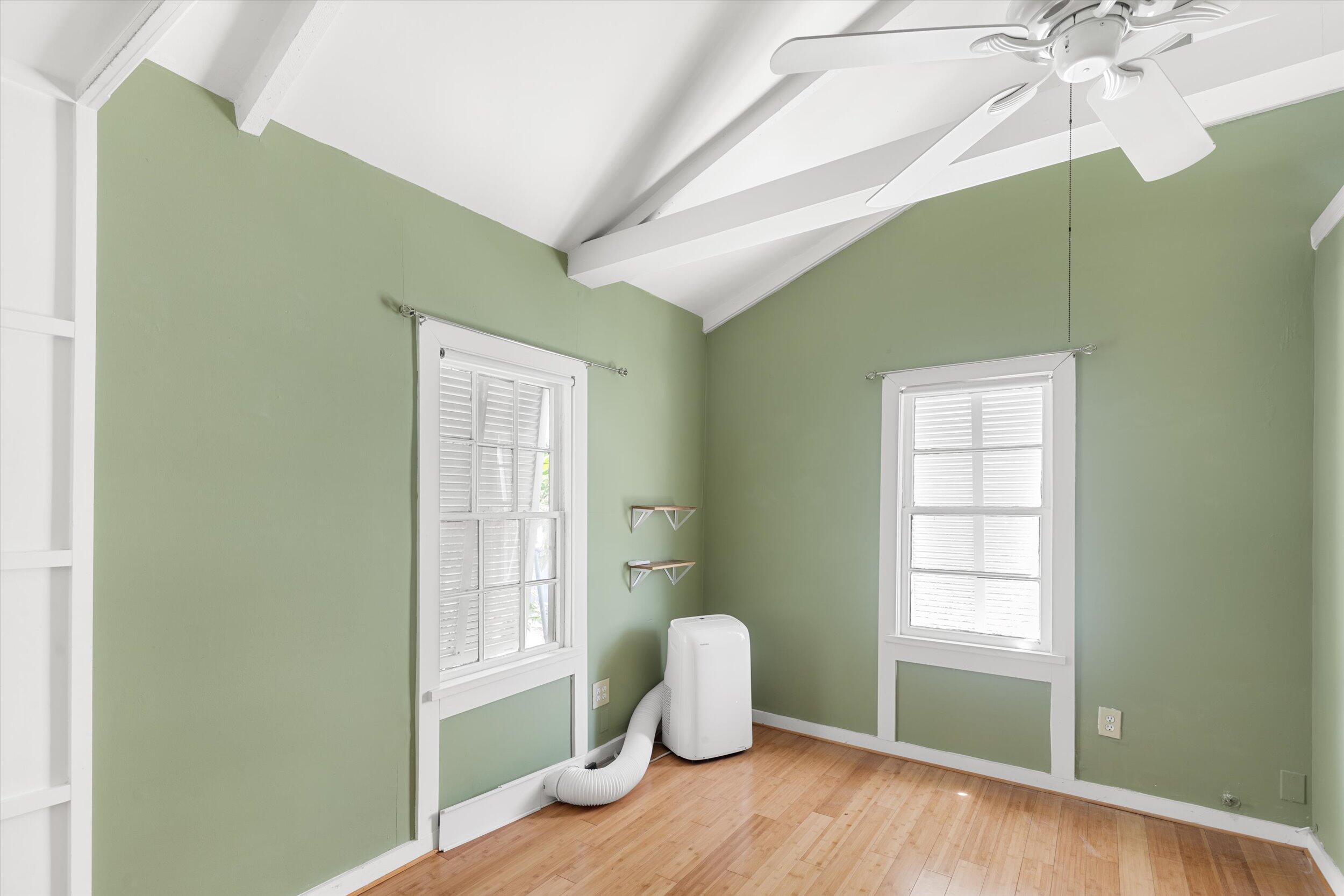 1500 Seminary Street, 5a Property Photo 5