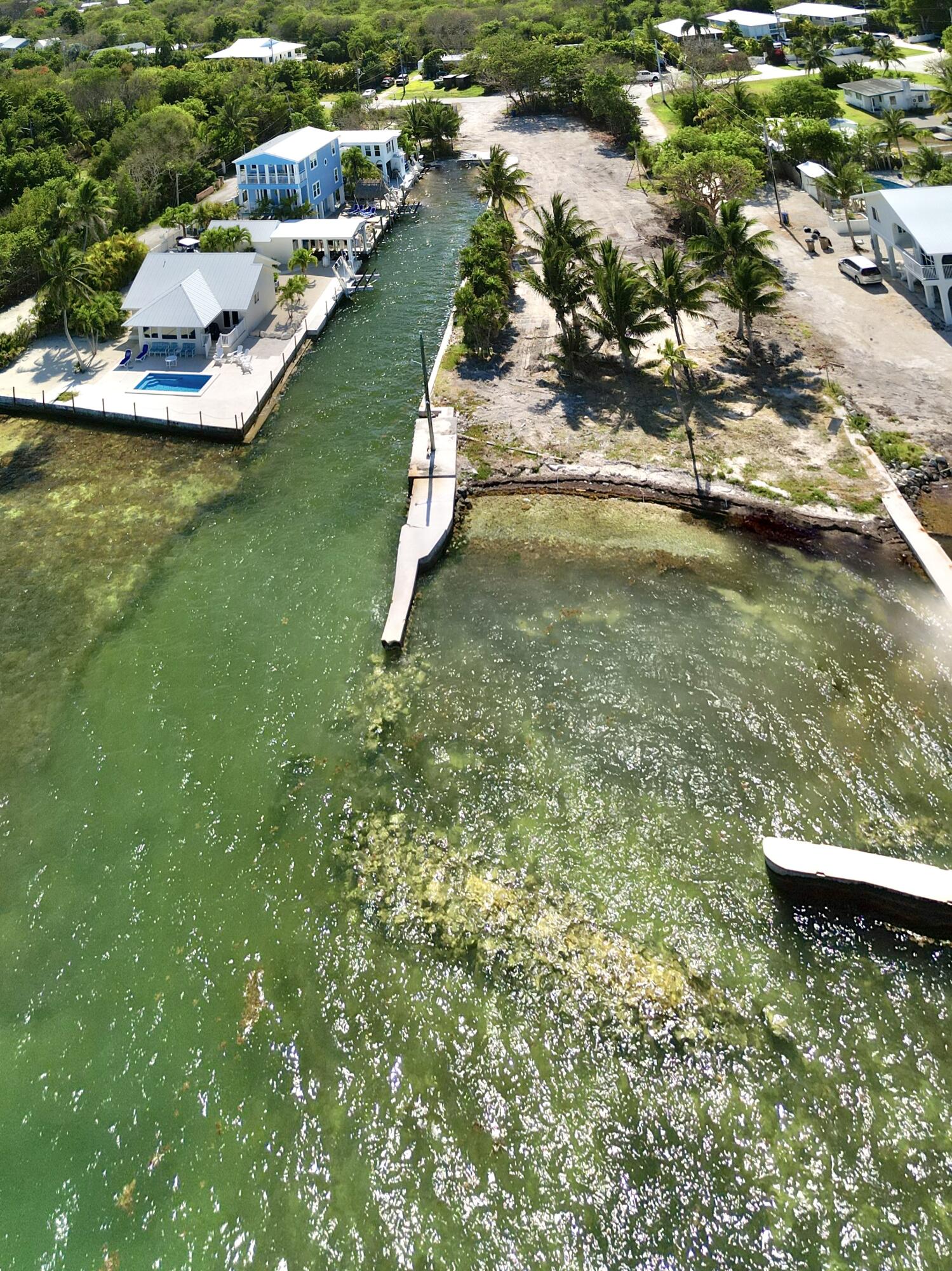 655 E Shore Drive Property Photo 9