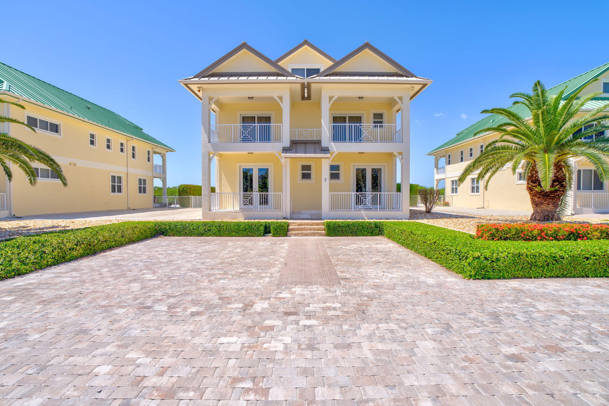 2394 Coco Plum Drive Property Photo 10