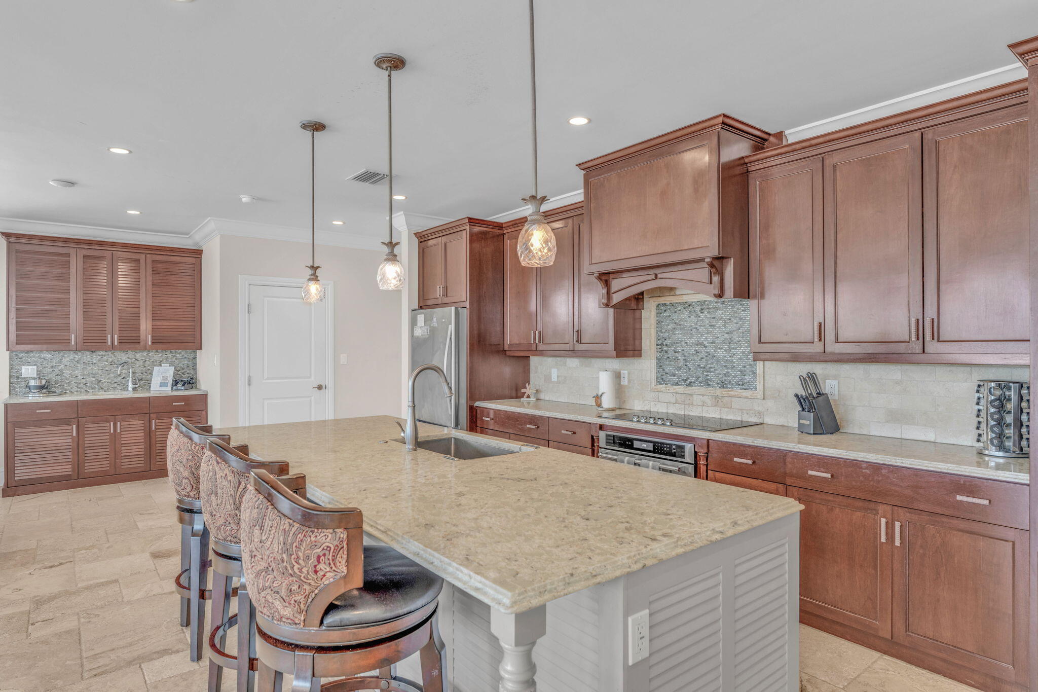 2394 Coco Plum Drive Property Photo 12