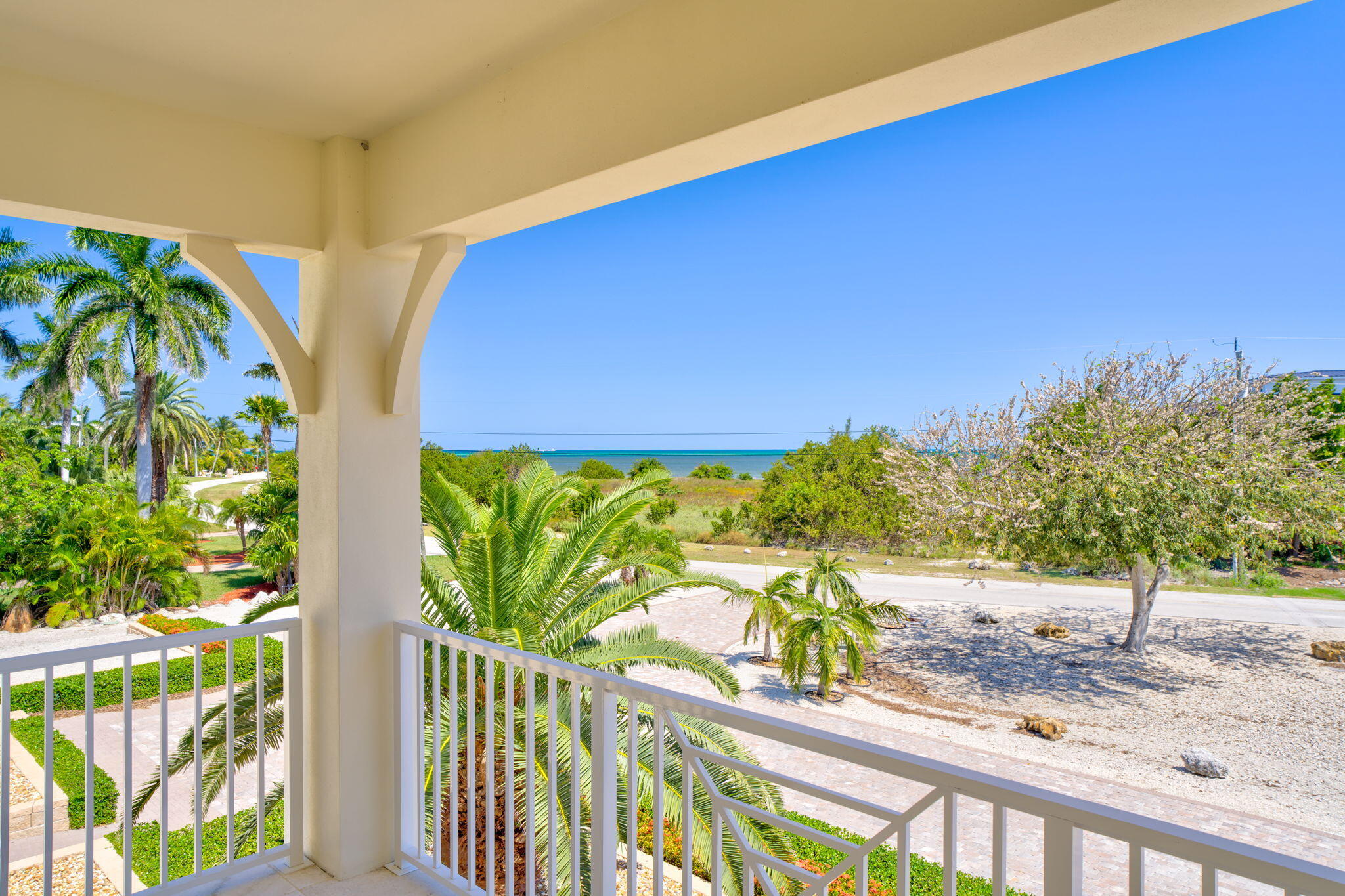 2394 Coco Plum Drive Property Photo 43