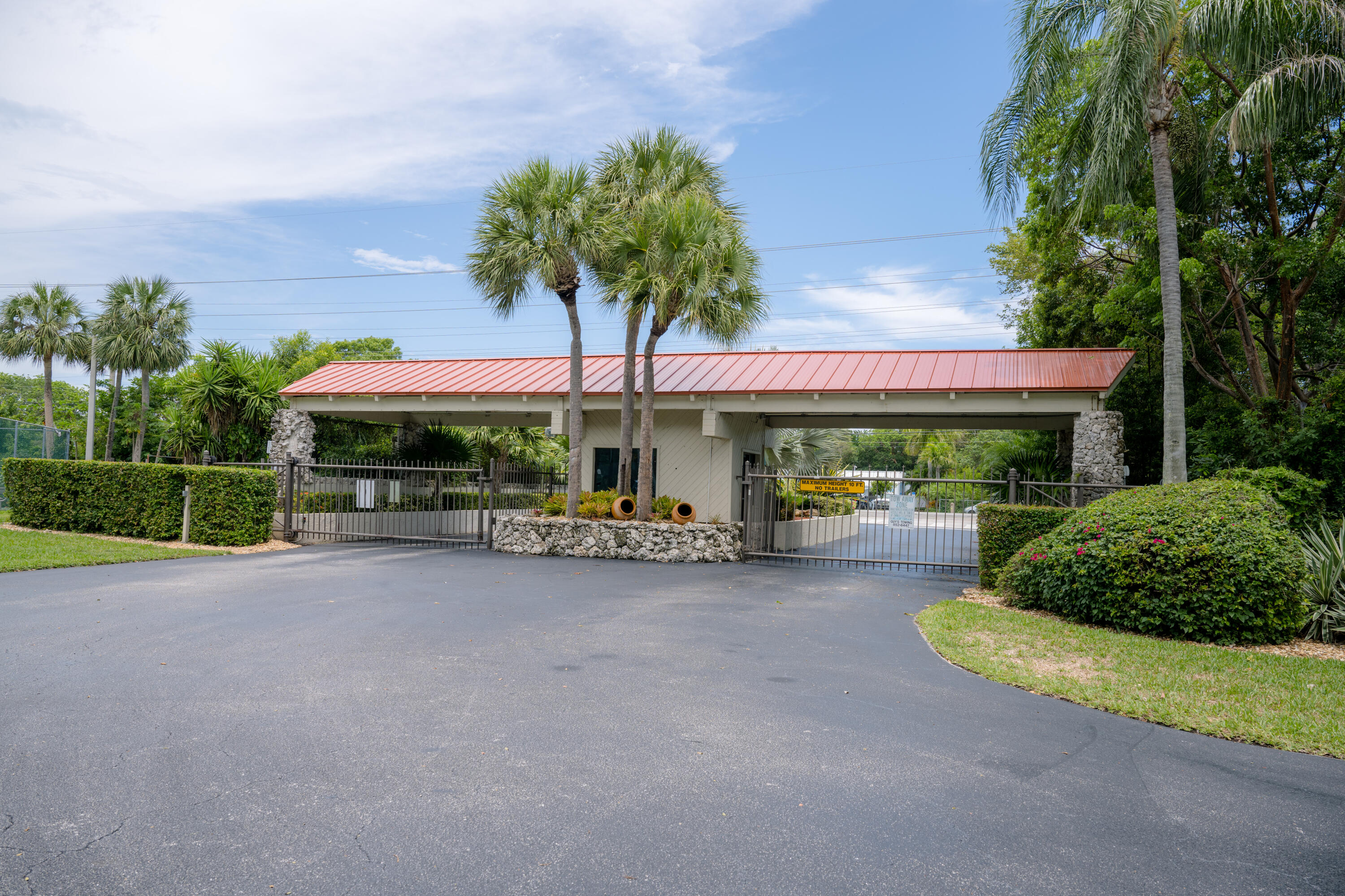 104500 Overseas Highway, C301 Property Photo 4