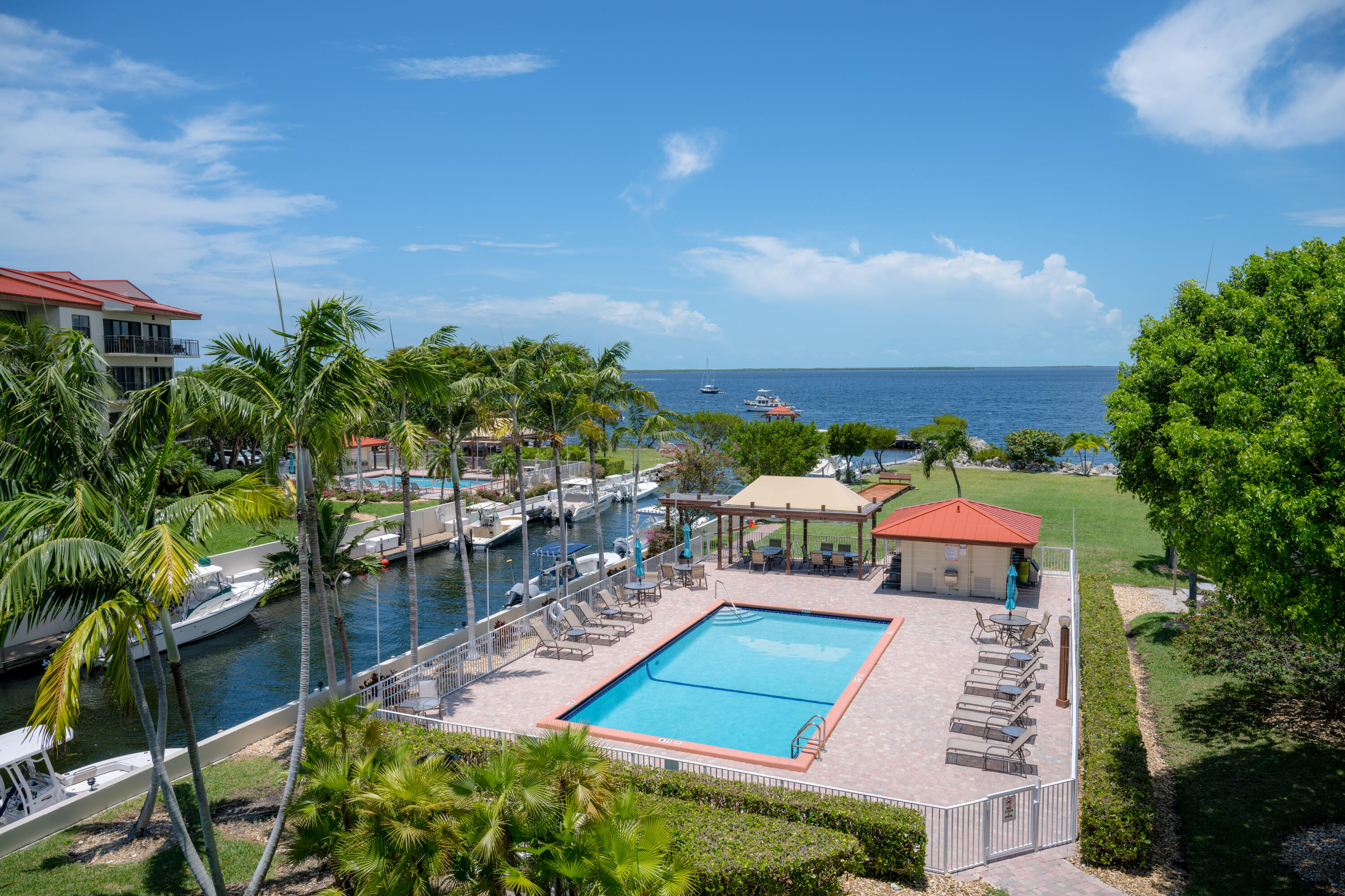104500 Overseas Highway, C301 Property Photo 11