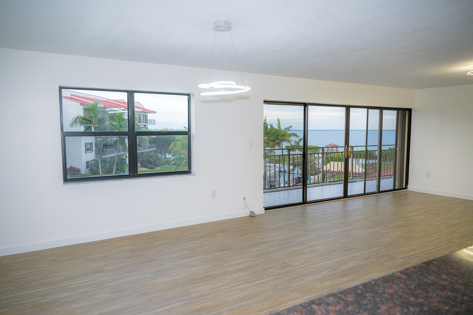 104500 Overseas Highway, C301 Property Photo 32