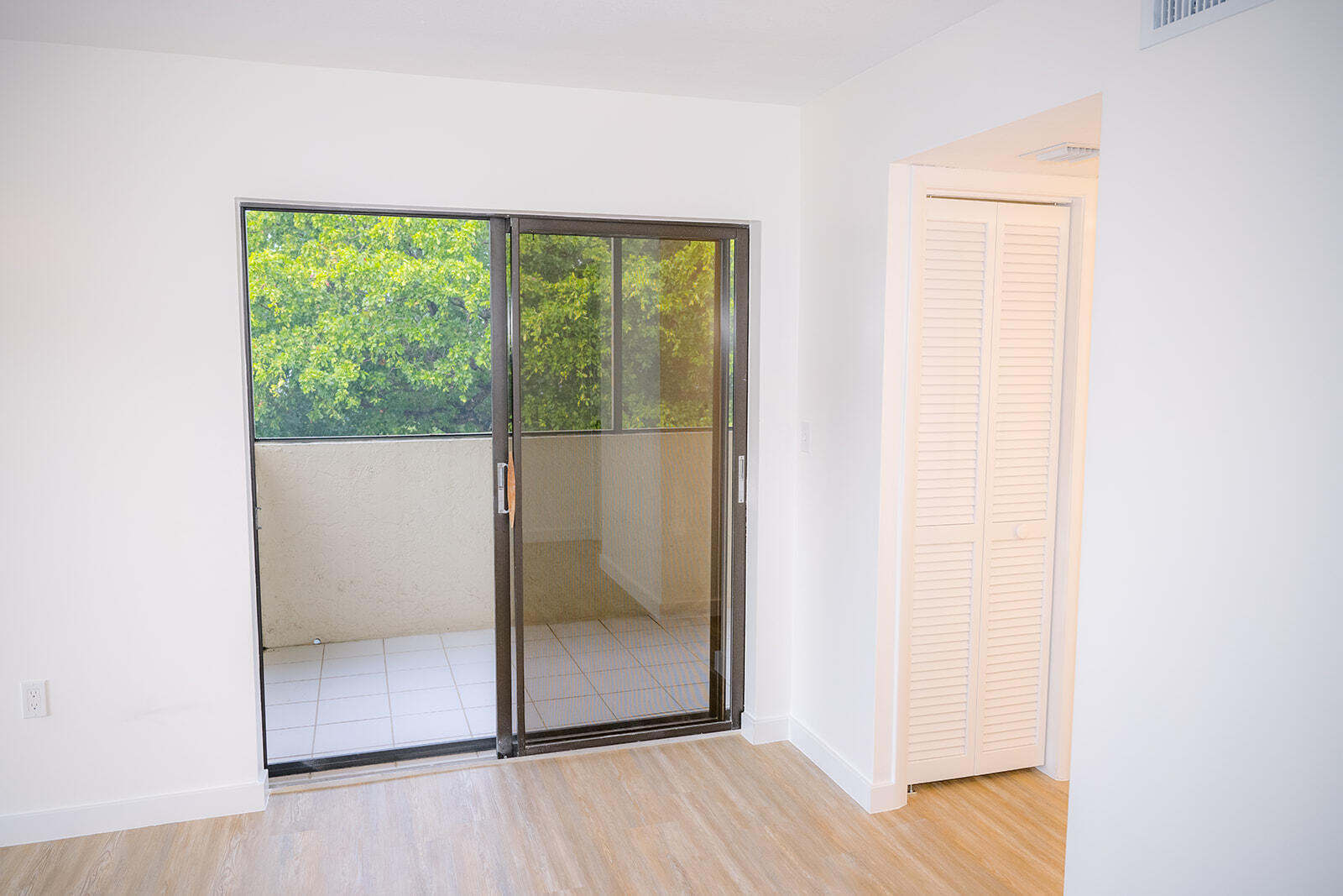 104500 Overseas Highway, C301 Property Photo 58