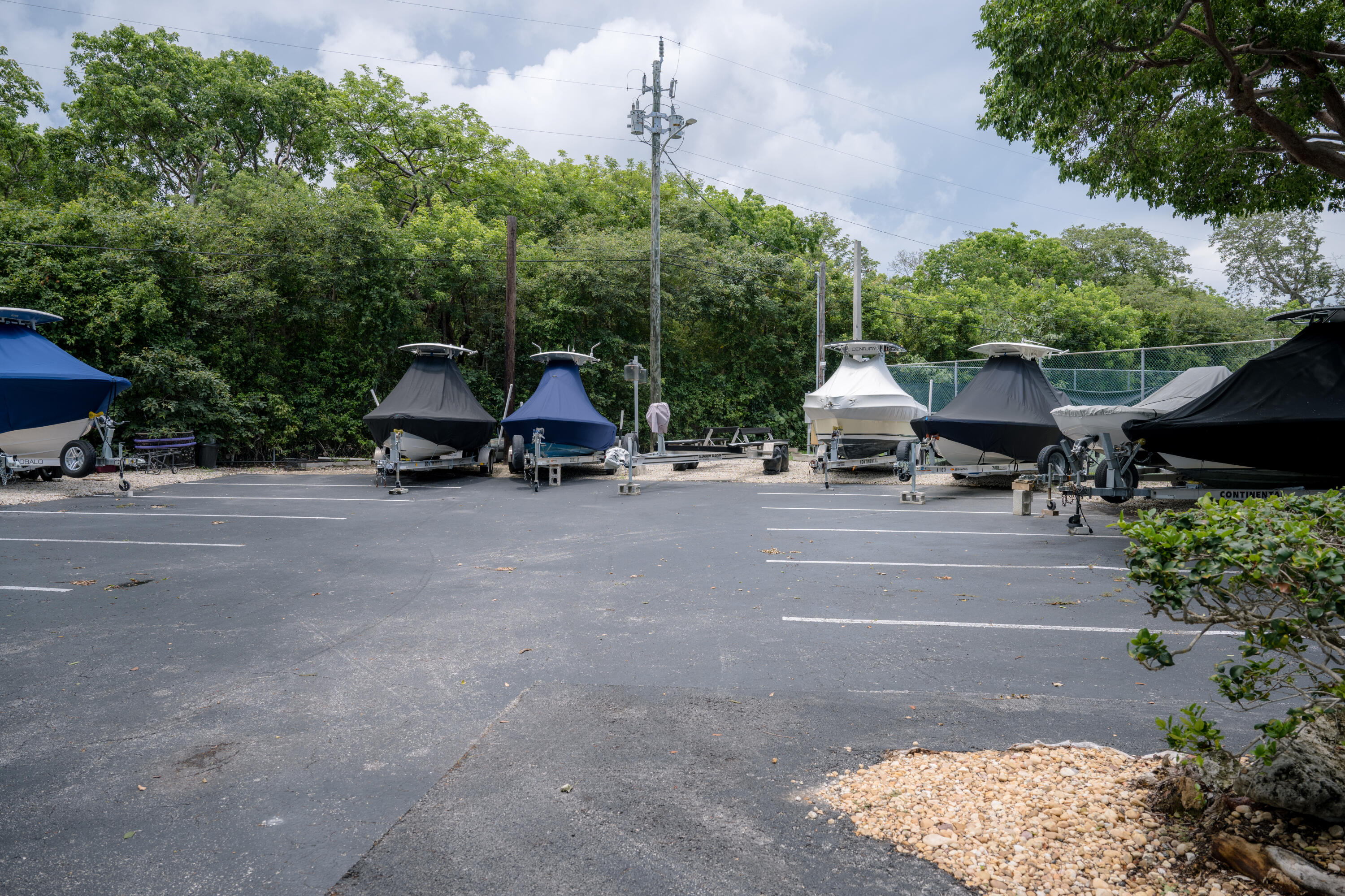 104500 Overseas Highway, C301 Property Photo 75