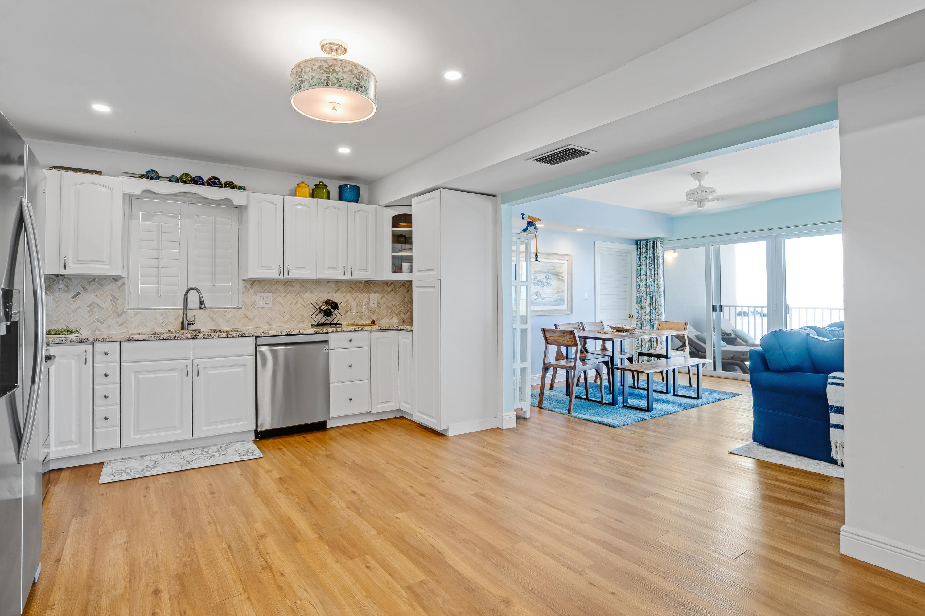200 Wrenn Street, Ph 701 Property Photo 13