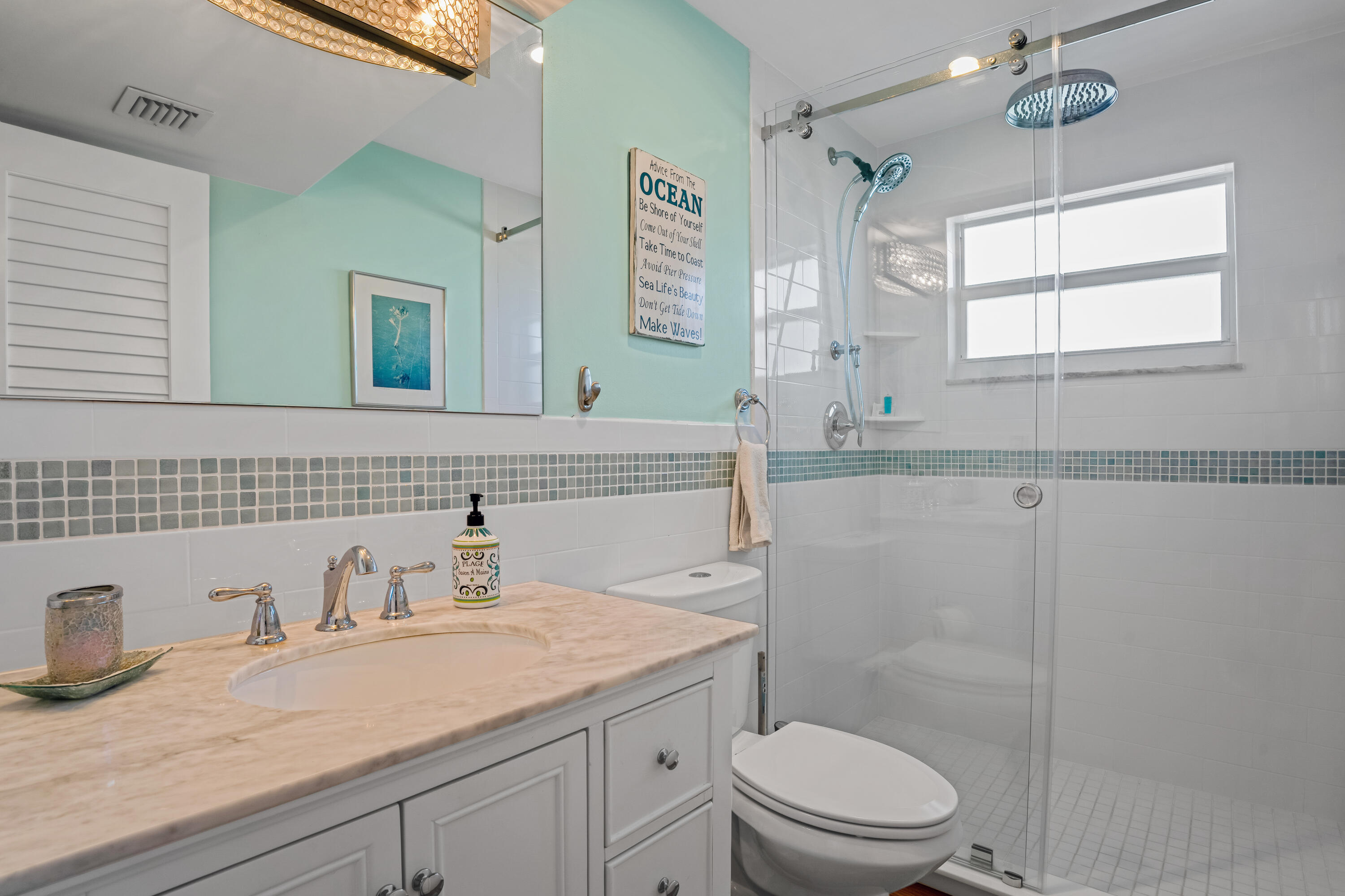 200 Wrenn Street, Ph 701 Property Photo 20