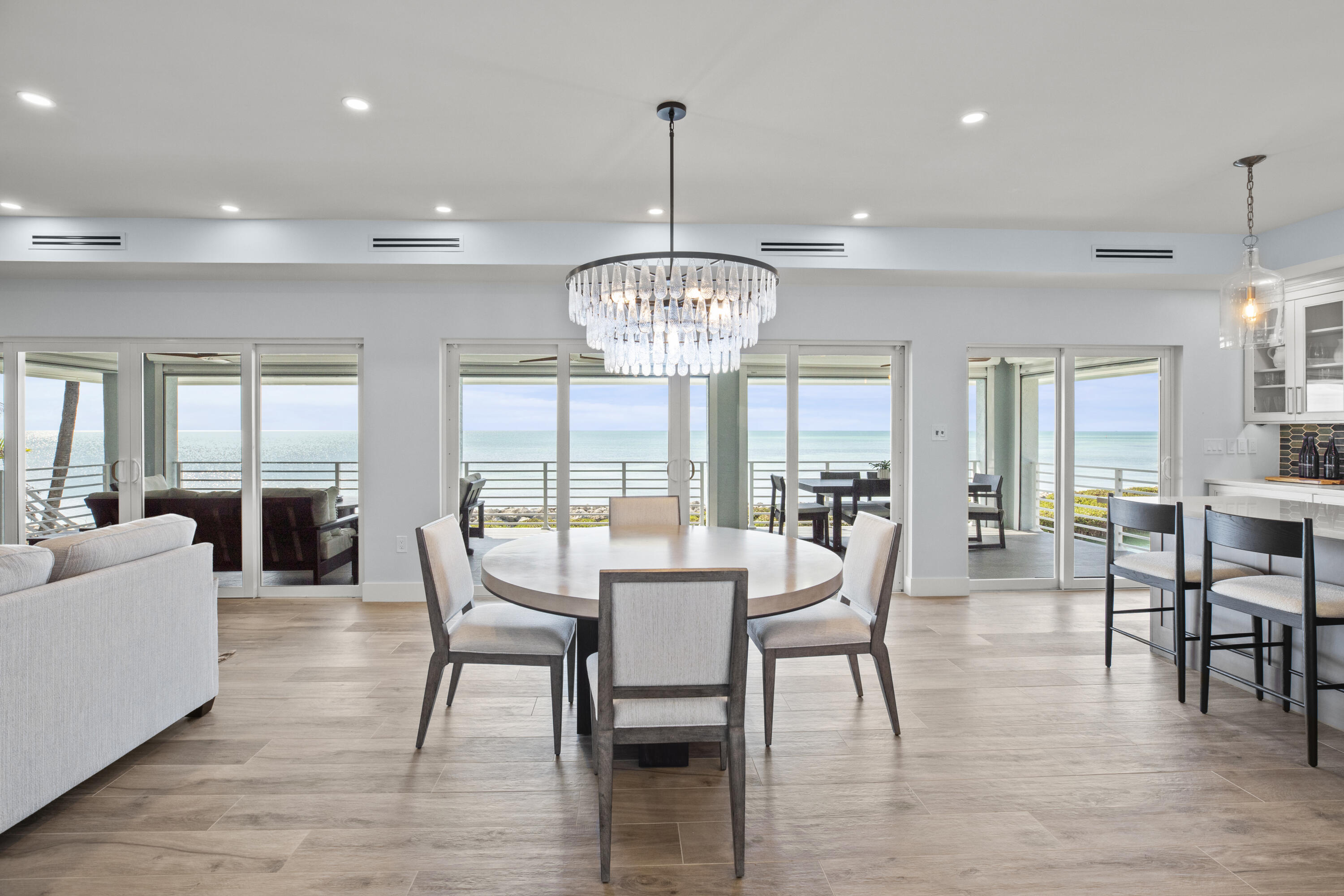 254 W Seaview Circle Property Photo