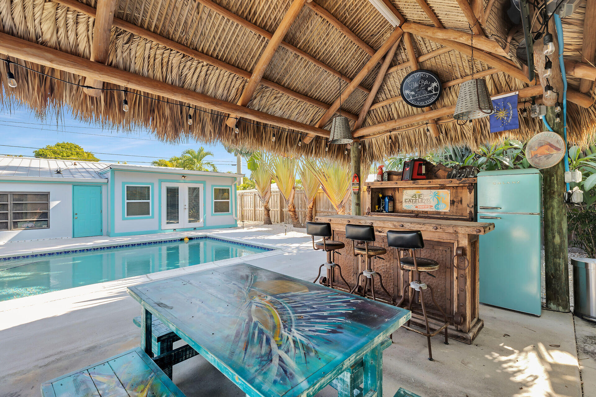 3416 Flagler Avenue Property Photo 1