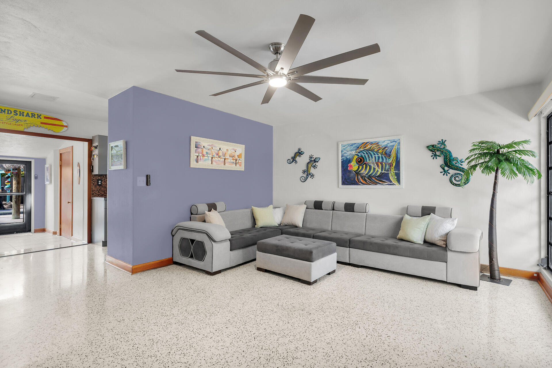 3416 Flagler Avenue Property Photo 11