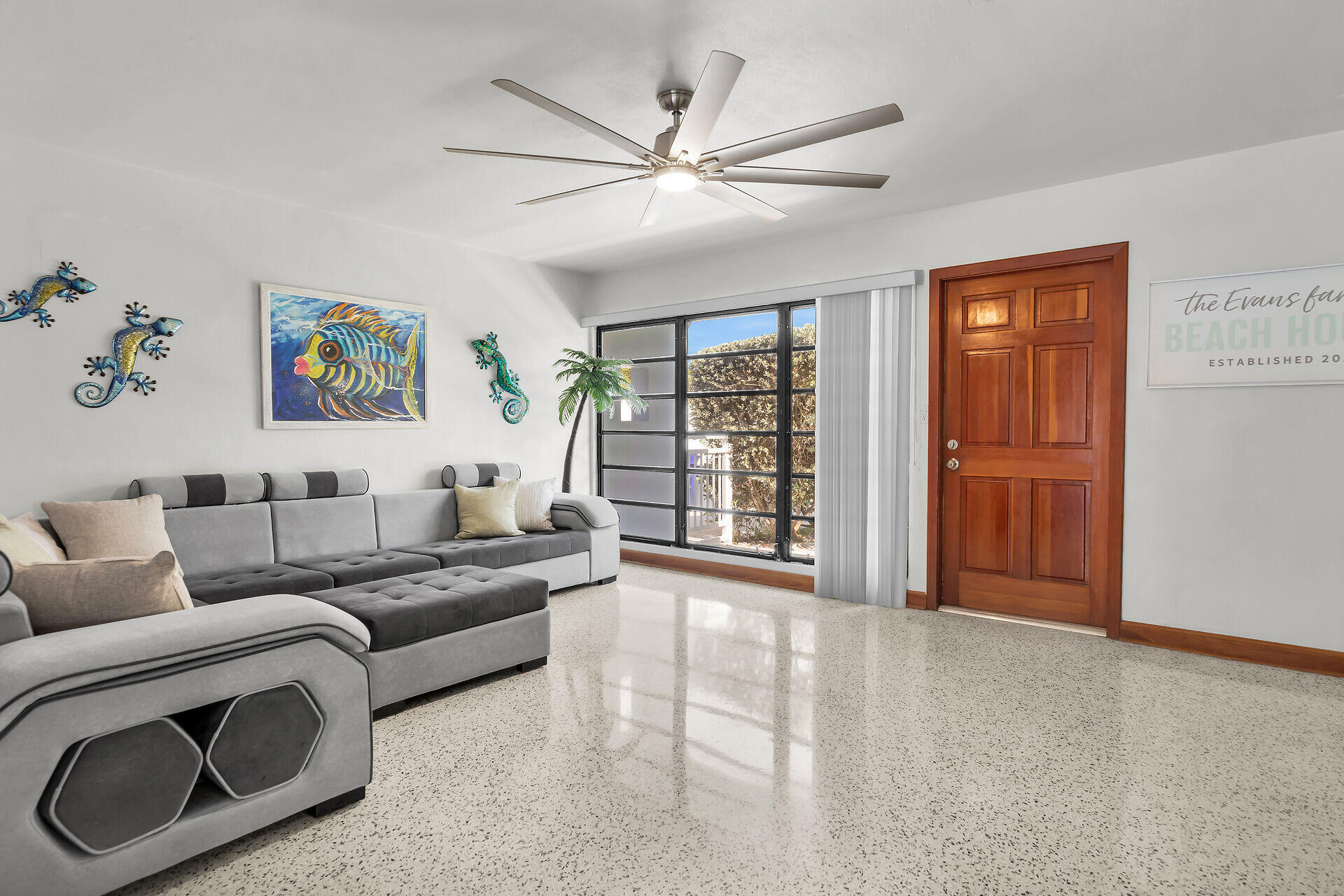3416 Flagler Avenue Property Photo 13