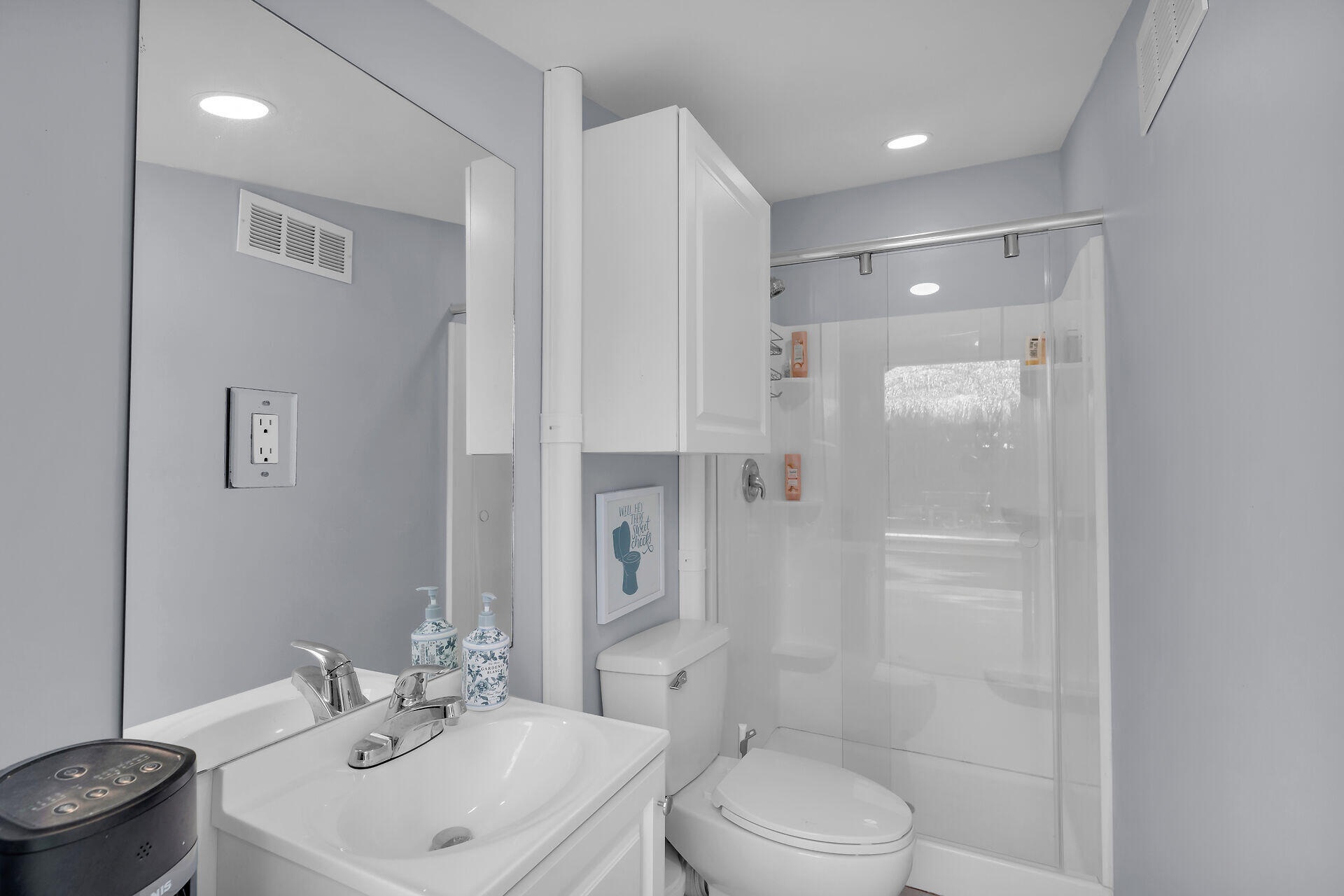 3416 Flagler Avenue Property Photo 25