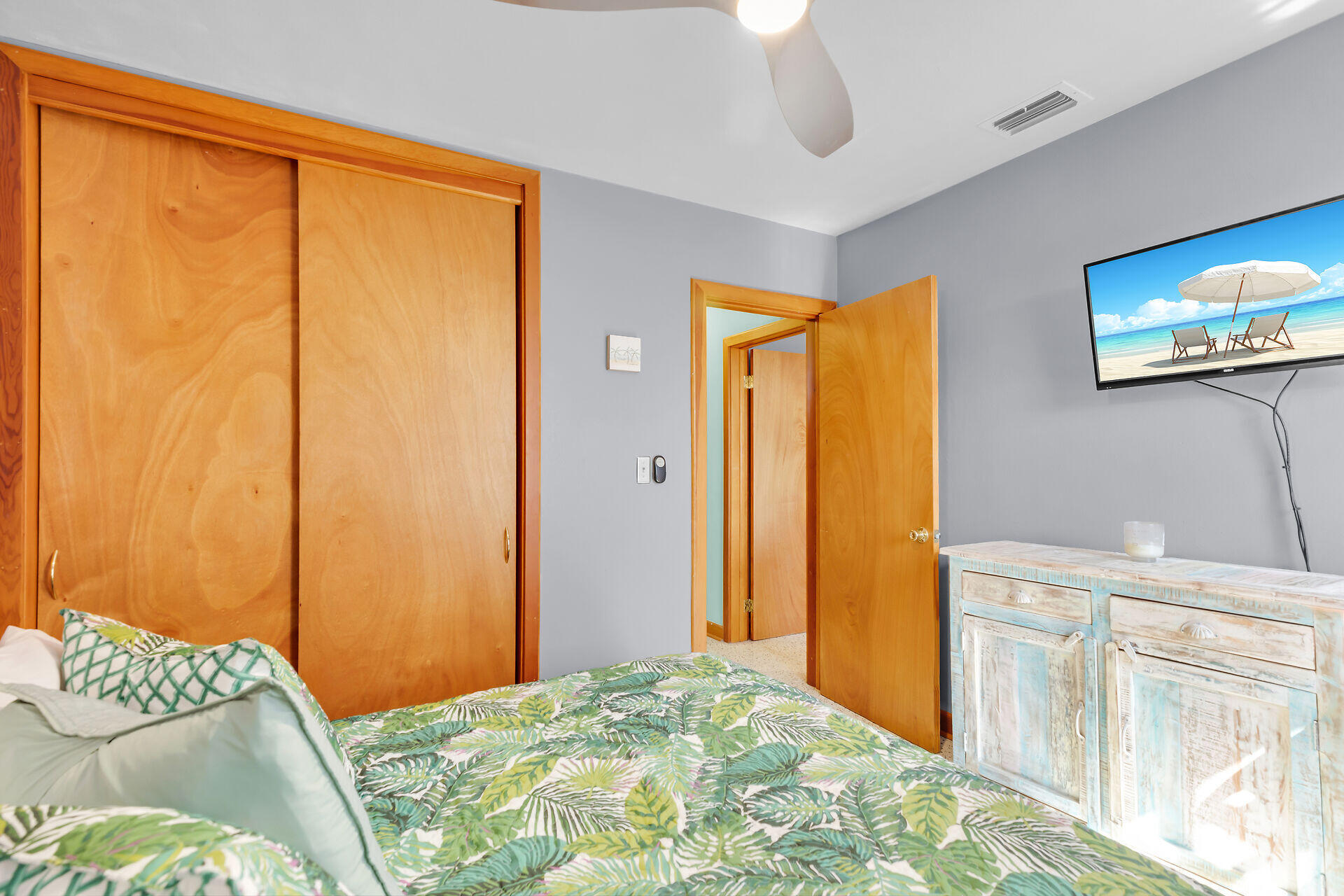 3416 Flagler Avenue Property Photo 28
