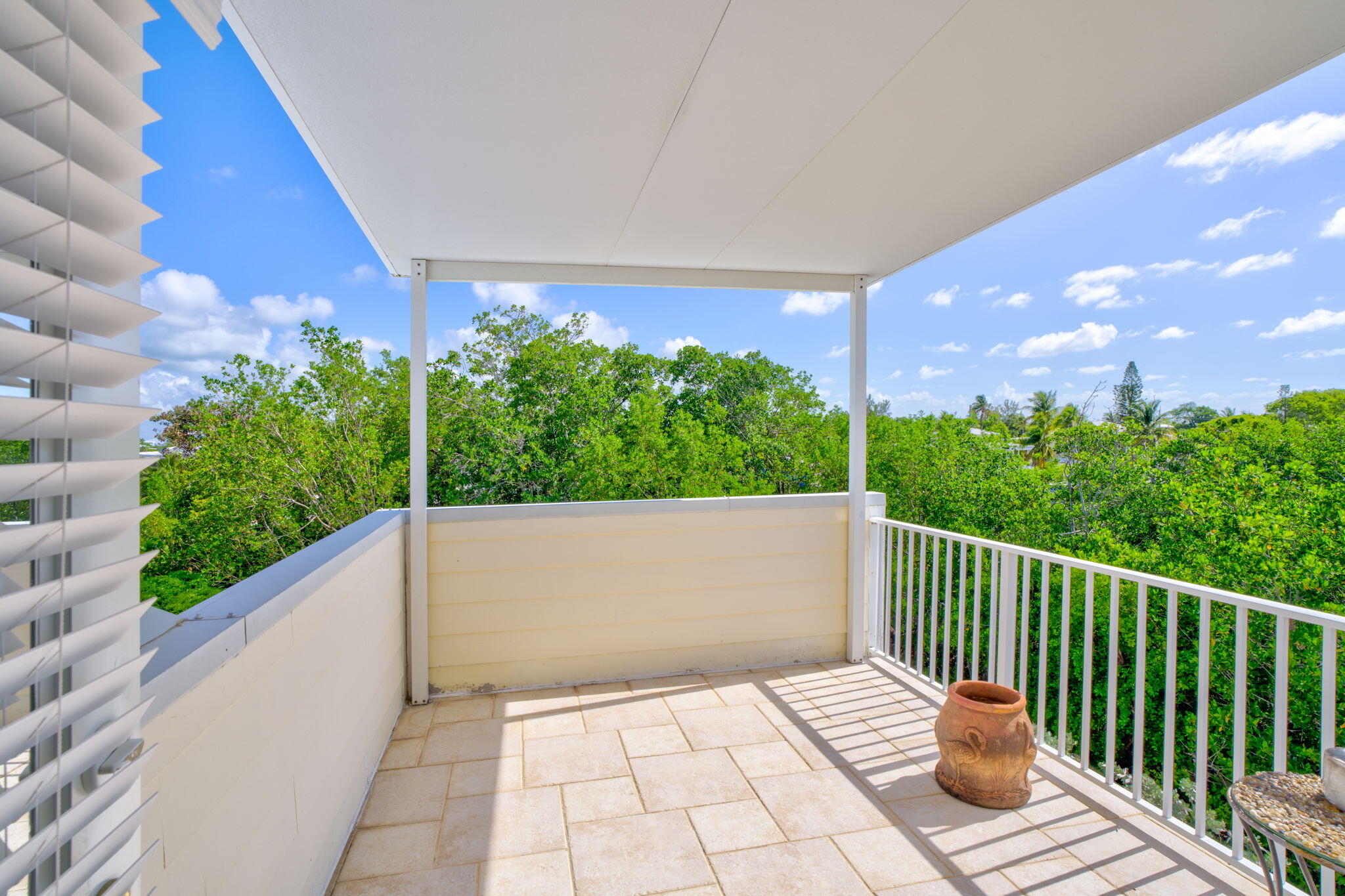 894 Ellen Drive Property Photo 28