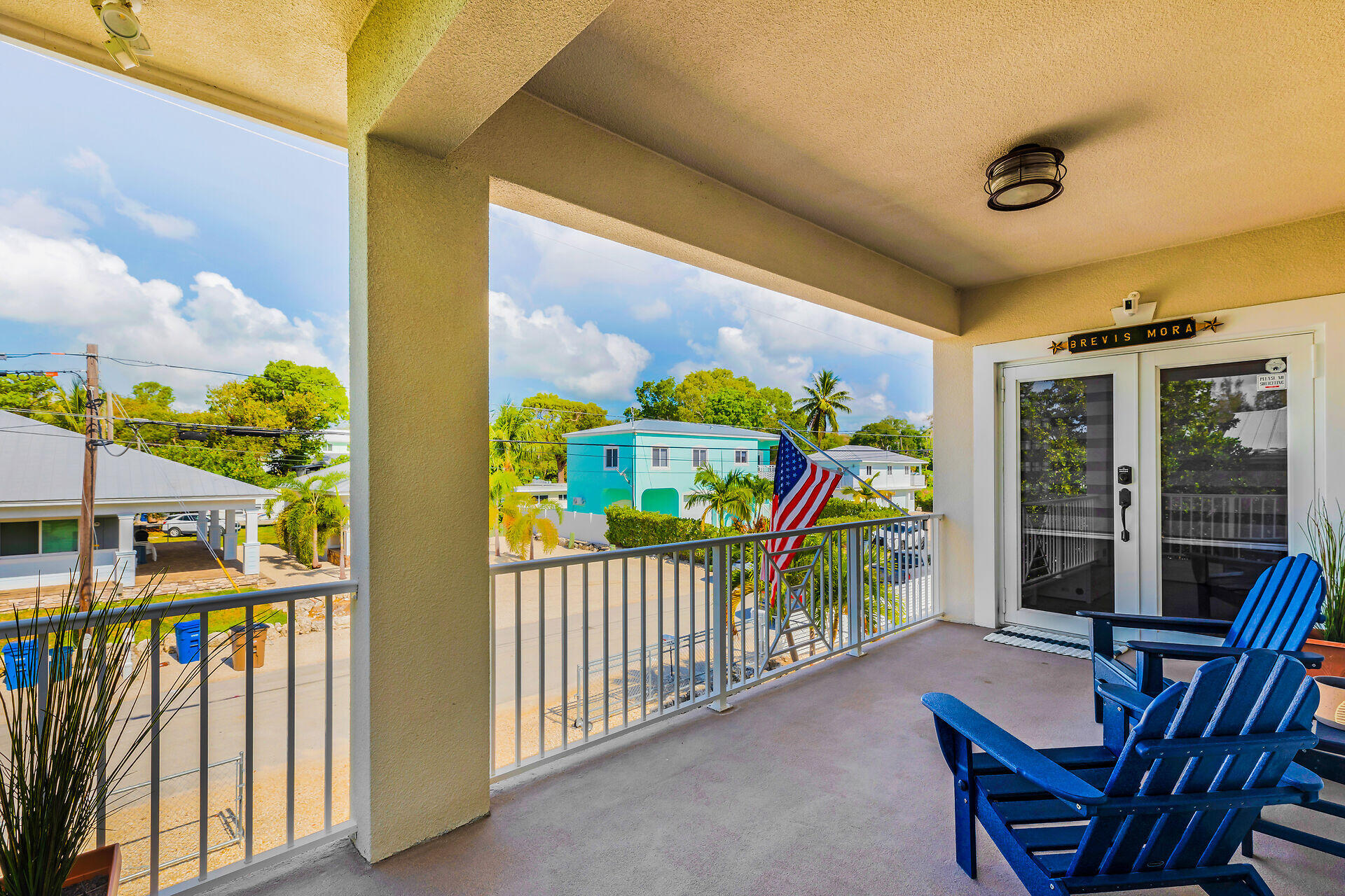872 La Paloma Road Property Photo 3