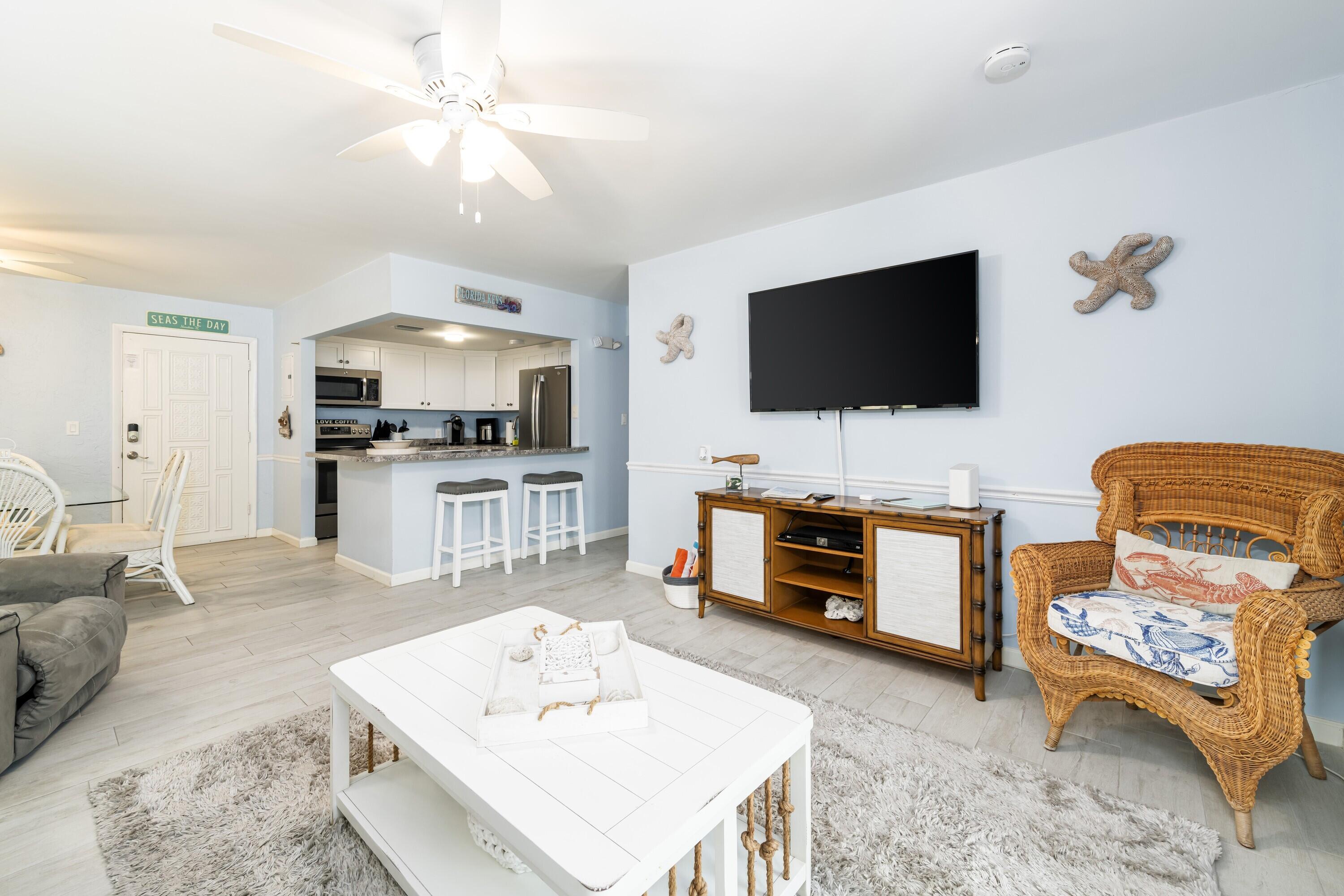 105 Avenue D, 101 Property Photo 12