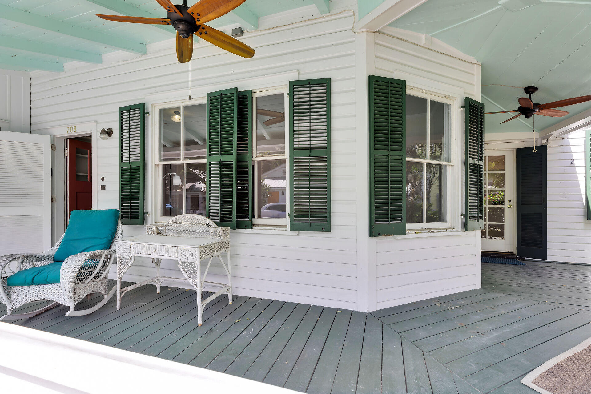 708 William Street Property Photo 8