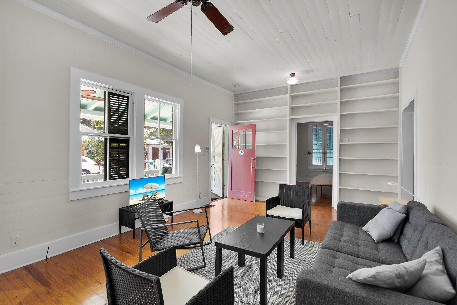 708 William Street Property Photo 12