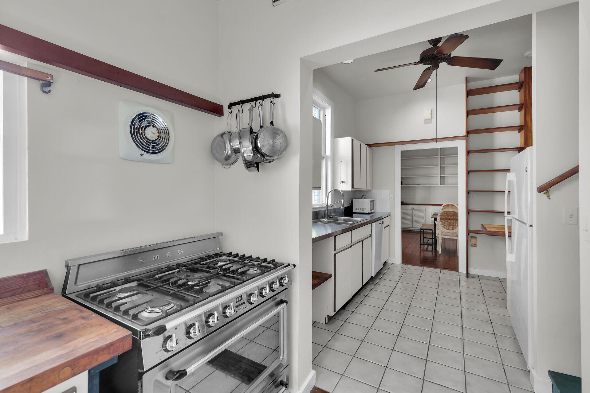 708 William Street Property Photo 24