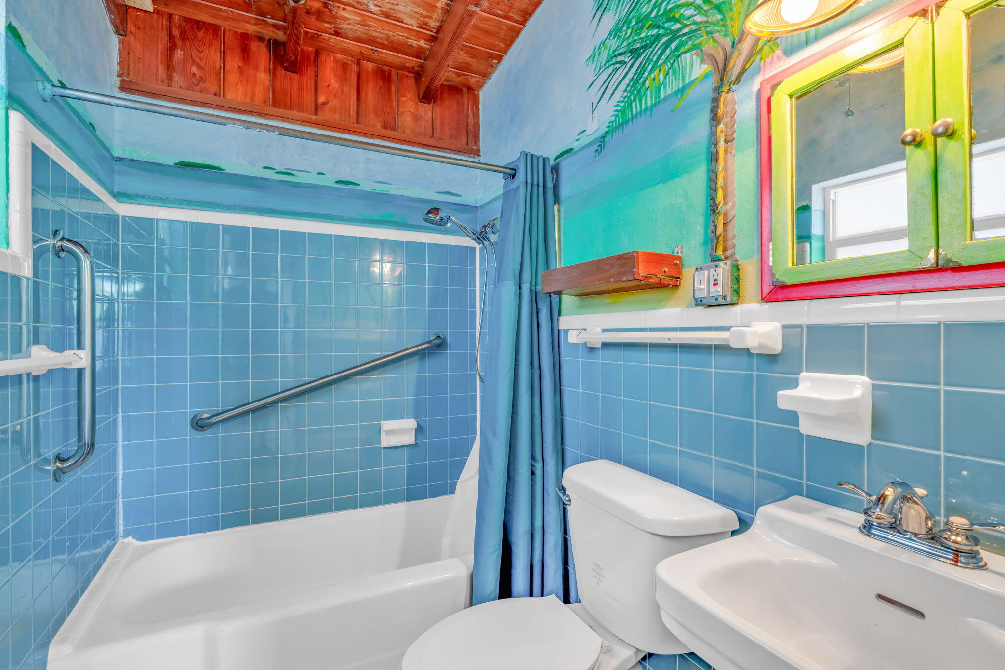 140 Gardenia Street Property Photo 15