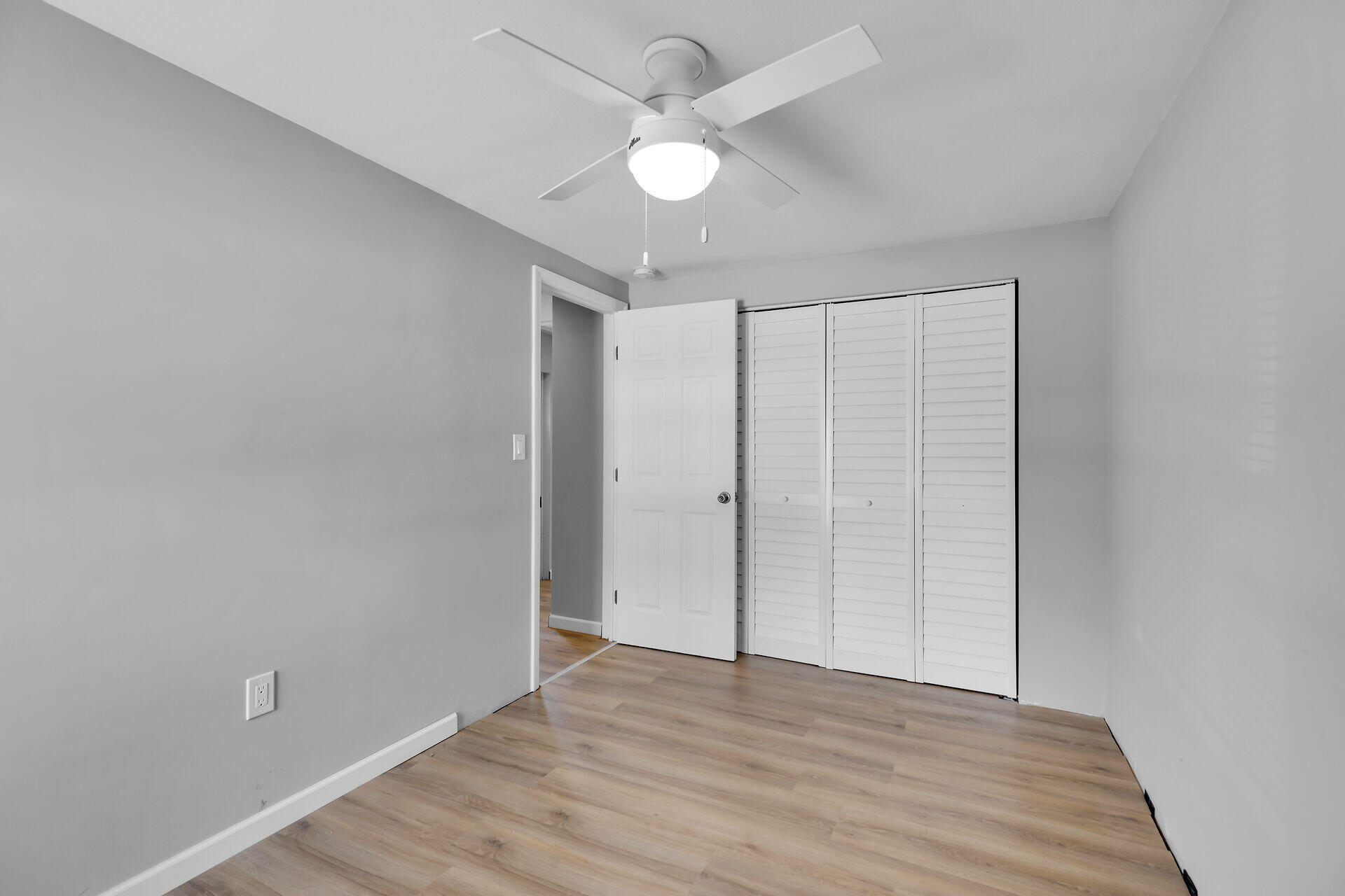 225 Lee Avenue Property Photo 17