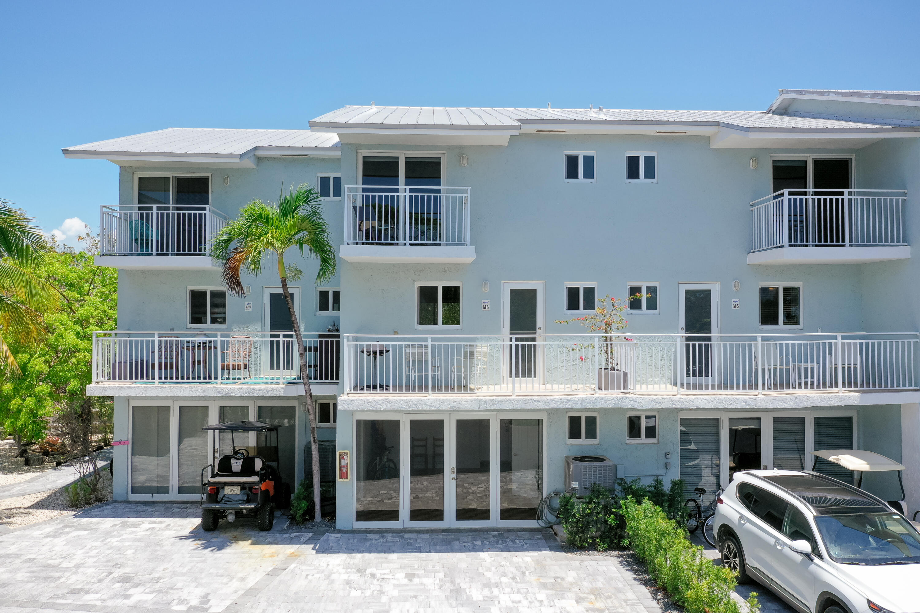 1500 Ocean Bay Drive, M6 Property Photo 1