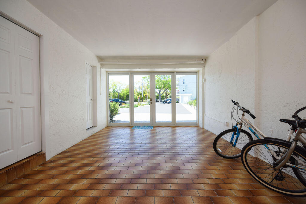 1500 Ocean Bay Drive, M6 Property Photo 2
