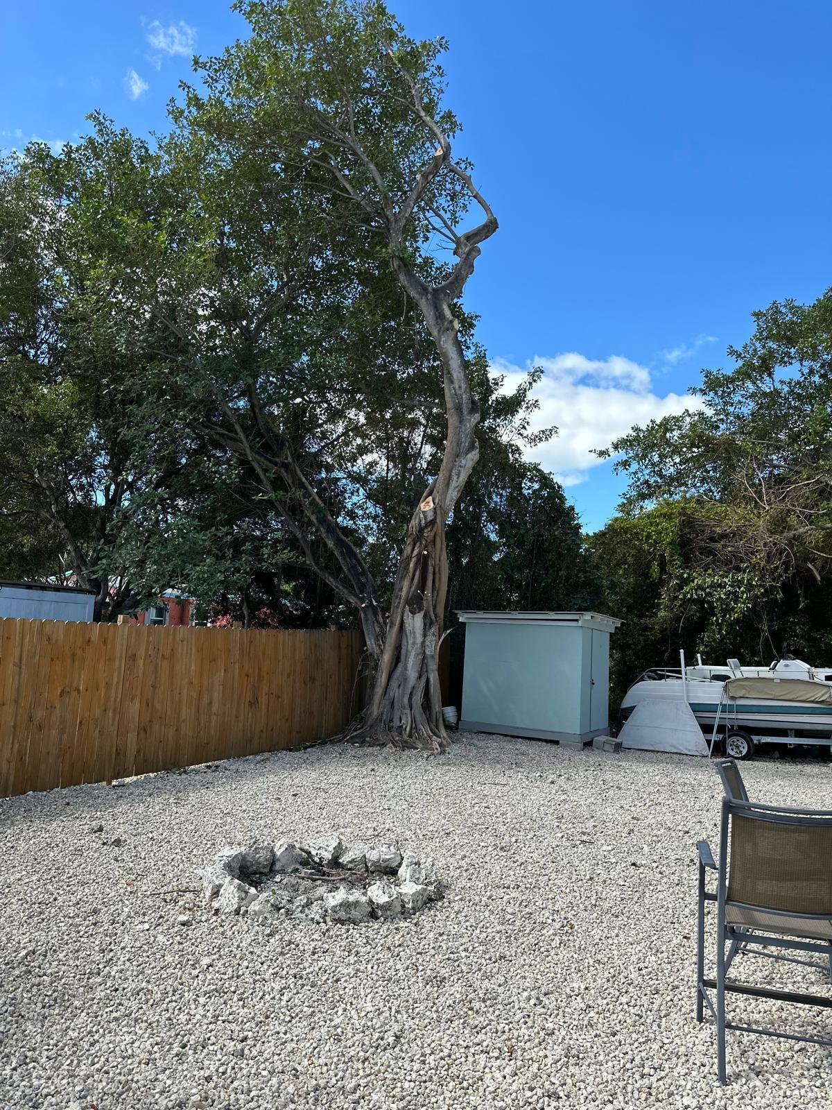 18 Palm Drive Property Photo 11