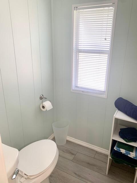 811 S Emerald Drive Property Photo 14