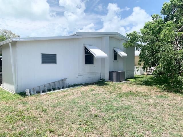 811 S Emerald Drive Property Photo 21