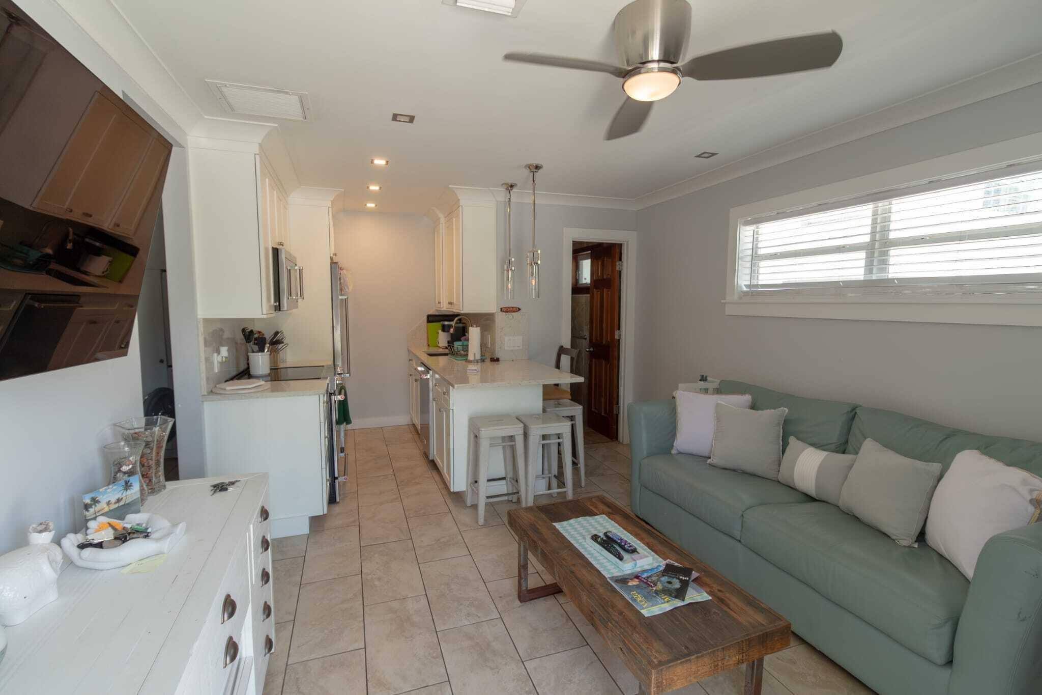 614 Whitehead Property Photo 4