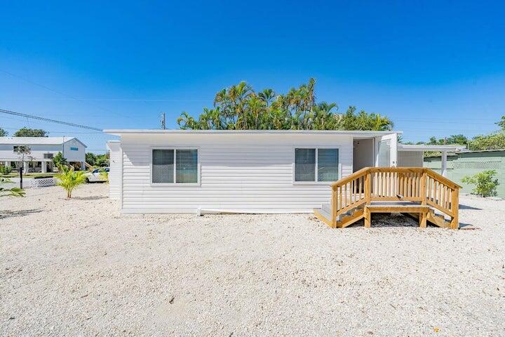 30925 Mercedes Road Property Photo 2