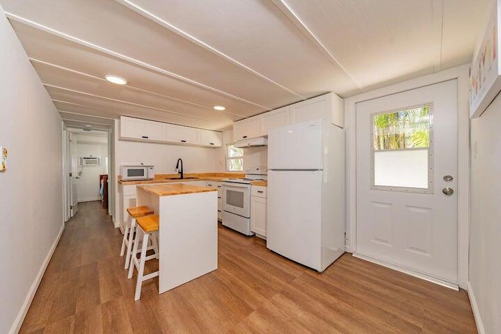 30925 Mercedes Road Property Photo 3