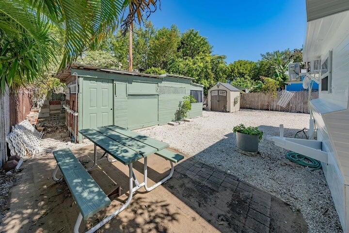 30925 Mercedes Road Property Photo 14