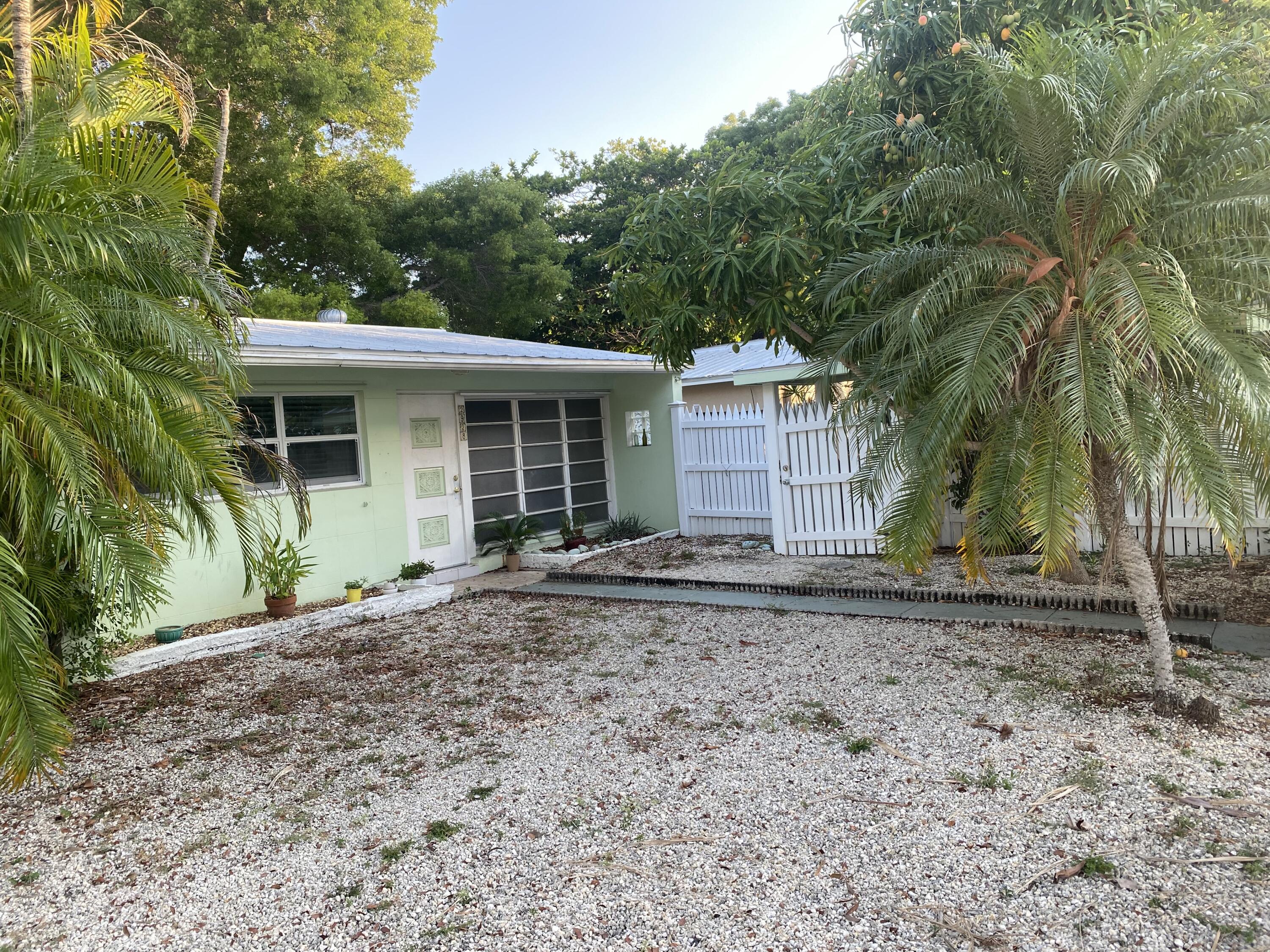 2928 Fogarty Avenue Property Photo 4