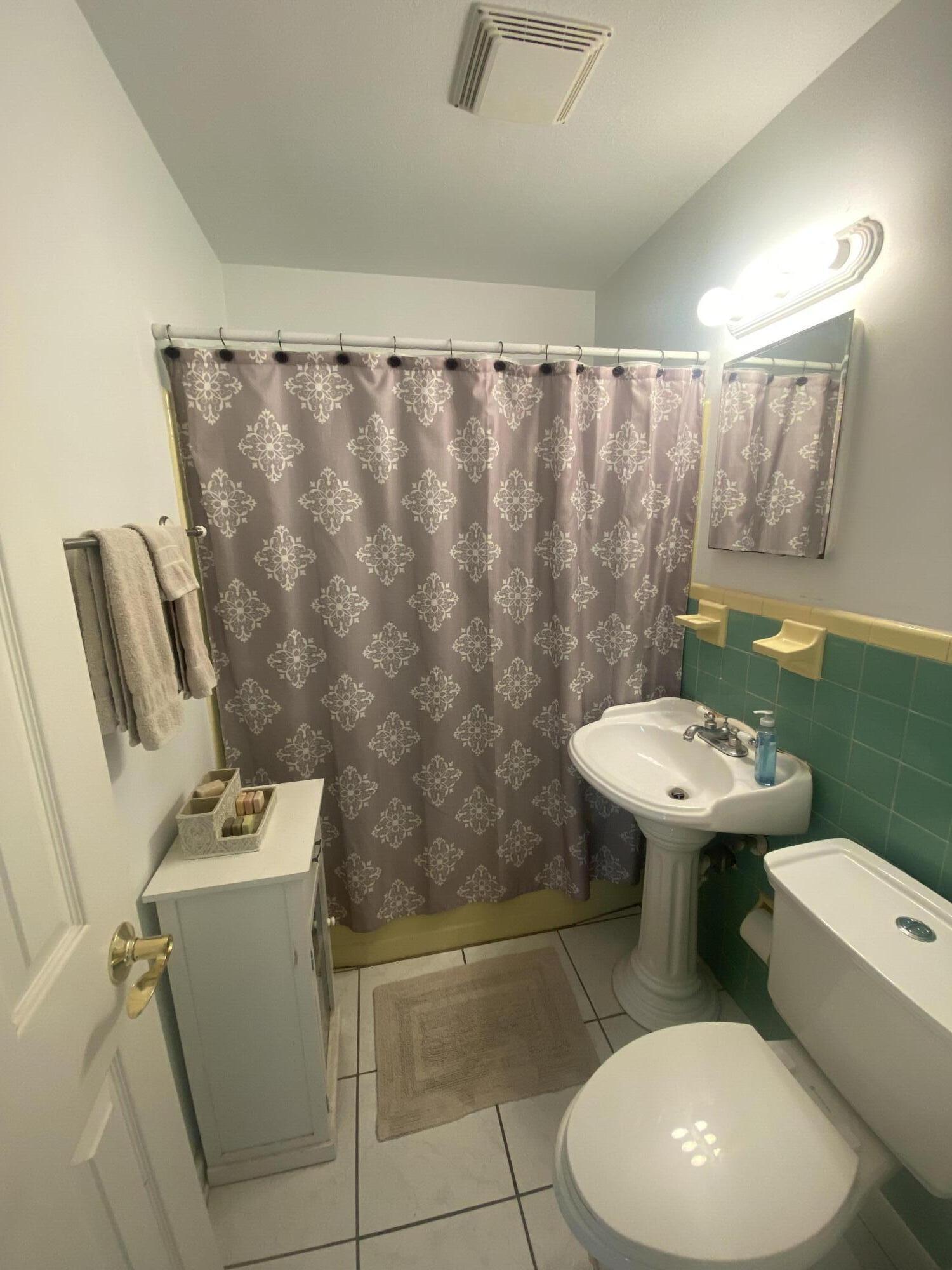 2928 Fogarty Avenue Property Photo 10