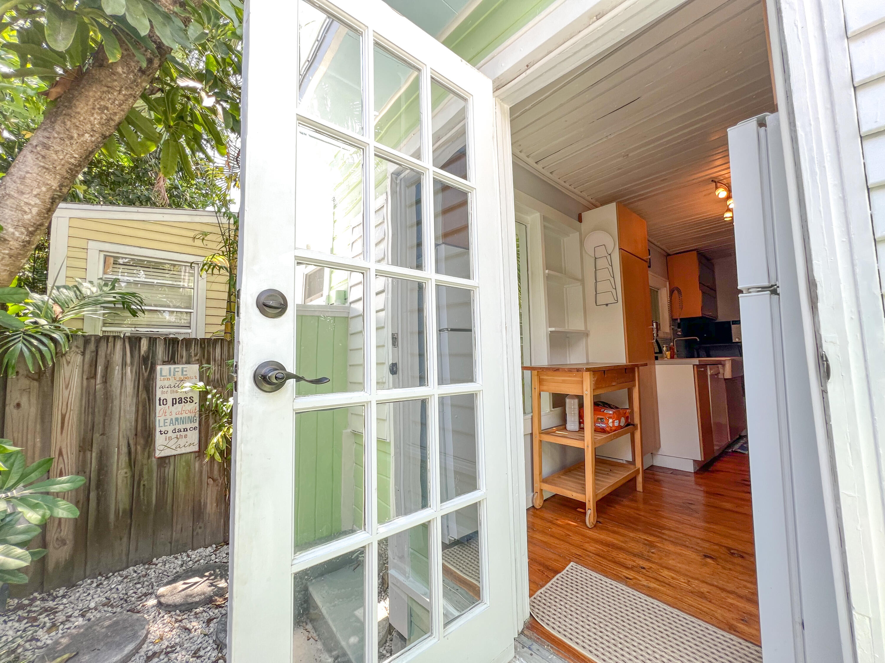 846 Olivia Street Property Photo 23