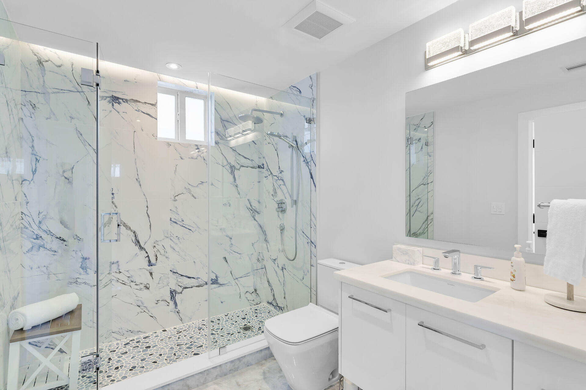257 Normandy Drive Property Photo 27