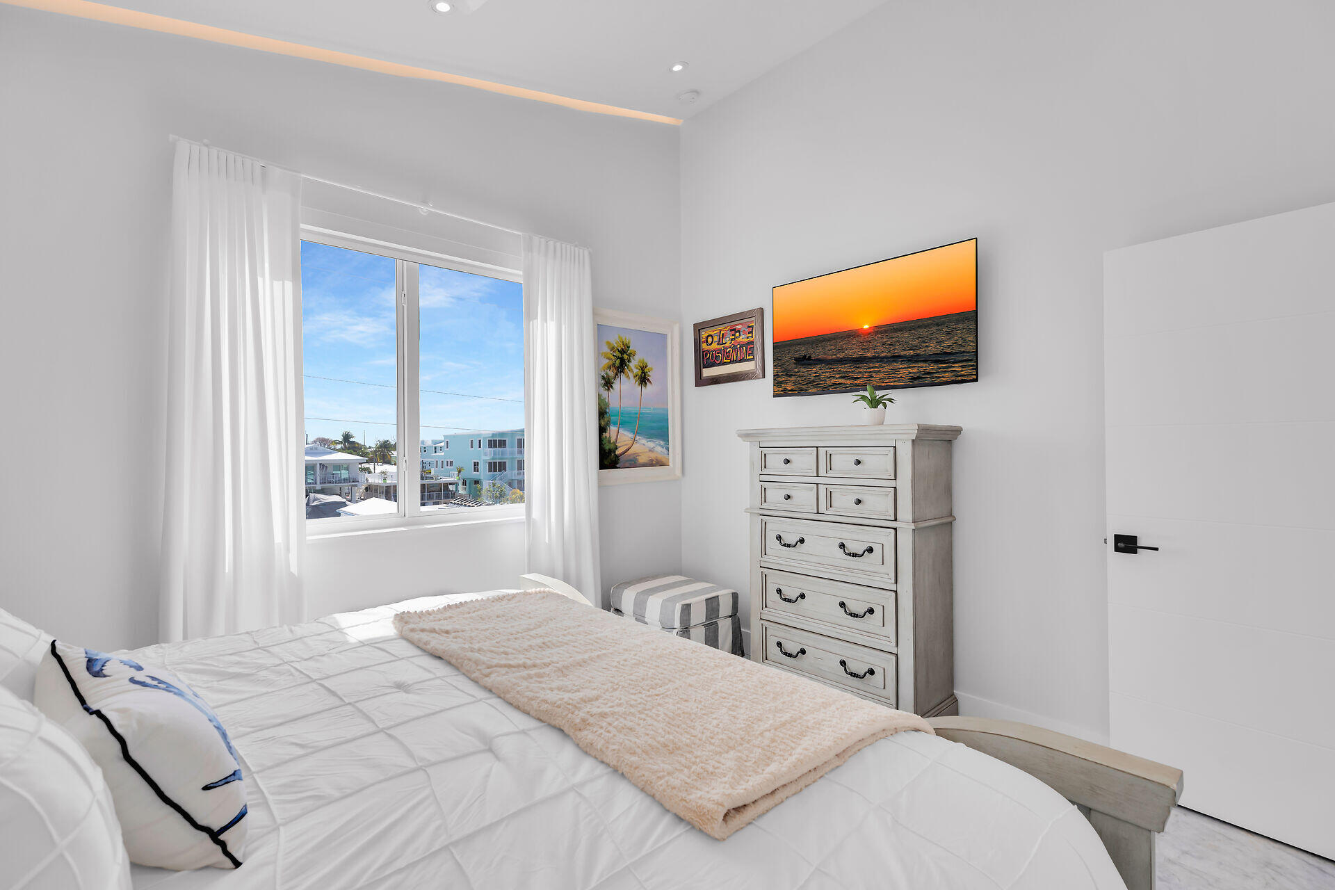 257 Normandy Drive Property Photo 48