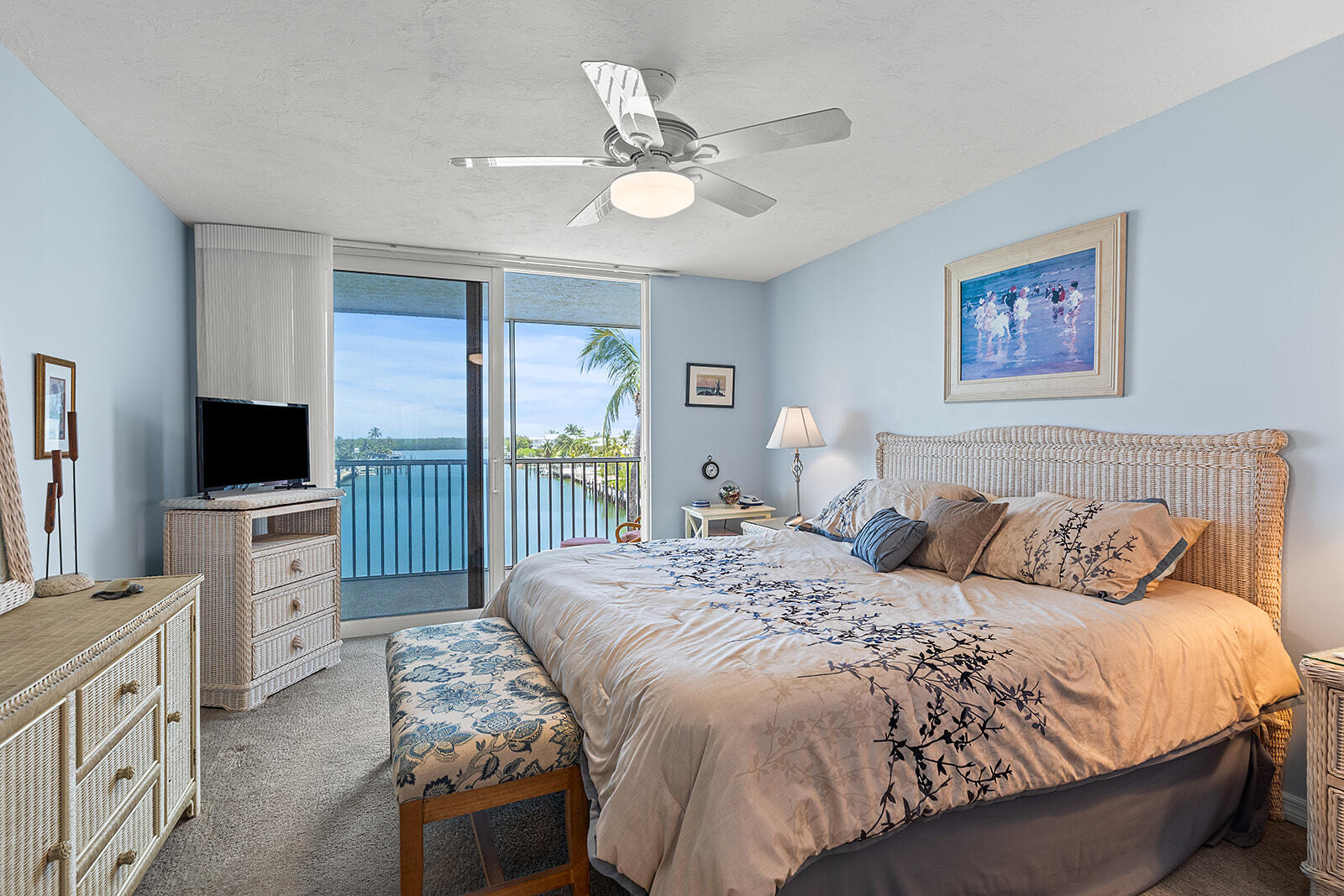 130 Coco Plum Drive, 402 Property Photo 9