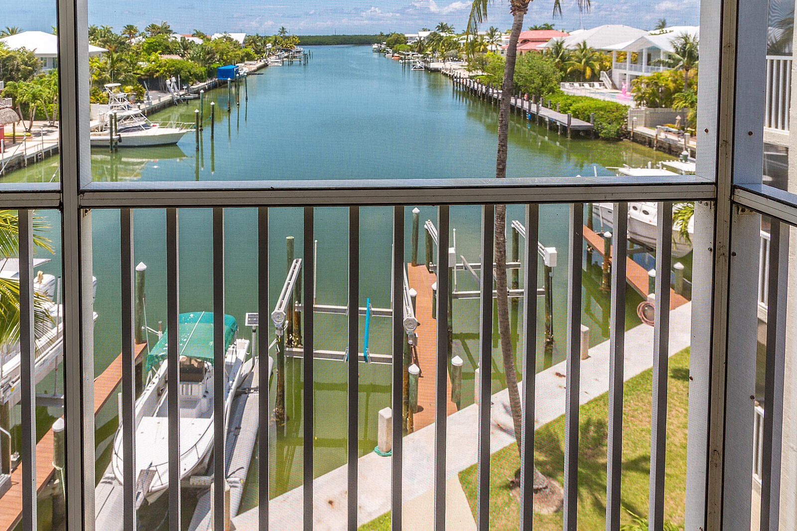 130 Coco Plum Drive, 402 Property Photo 25