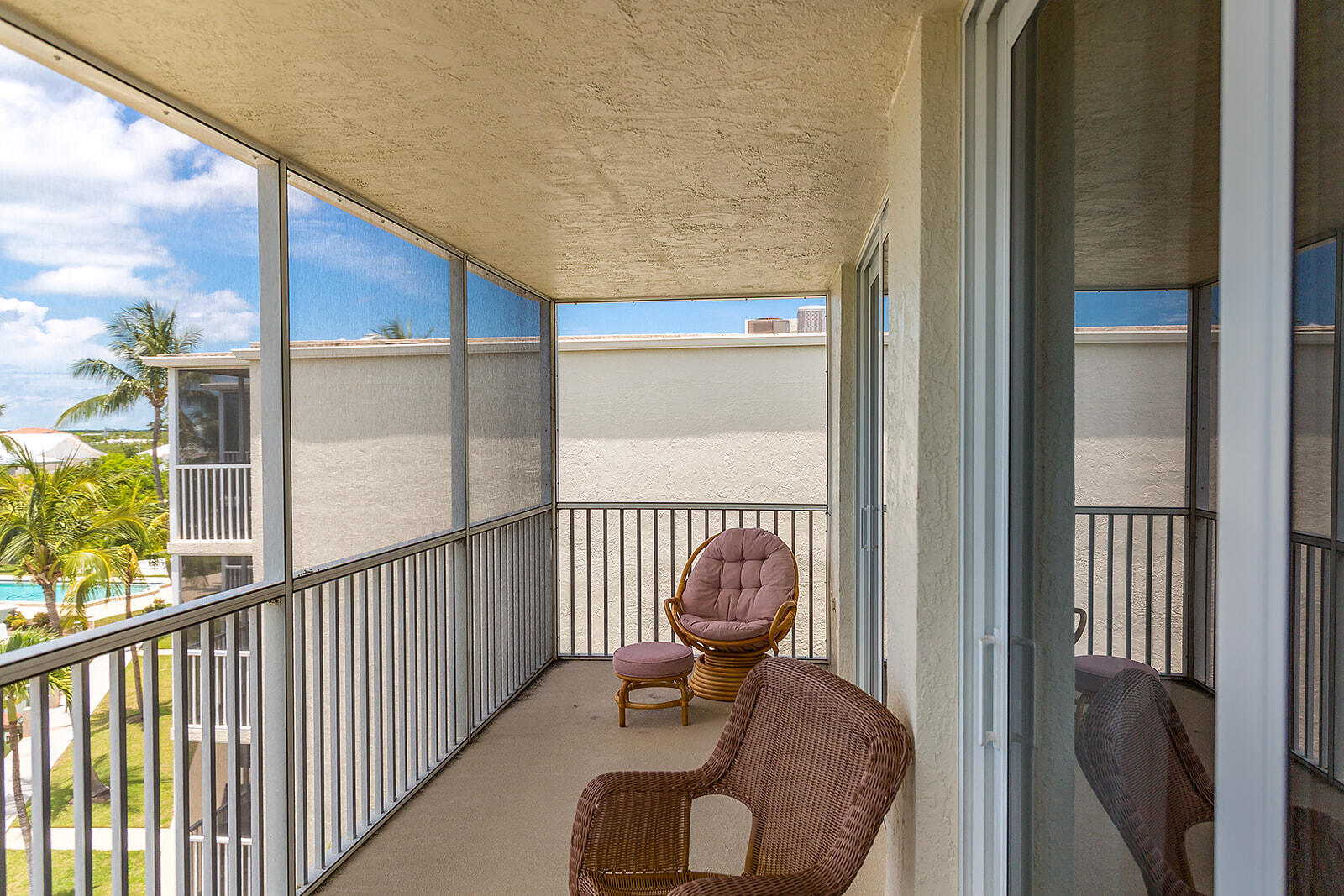 130 Coco Plum Drive, 402 Property Photo 28